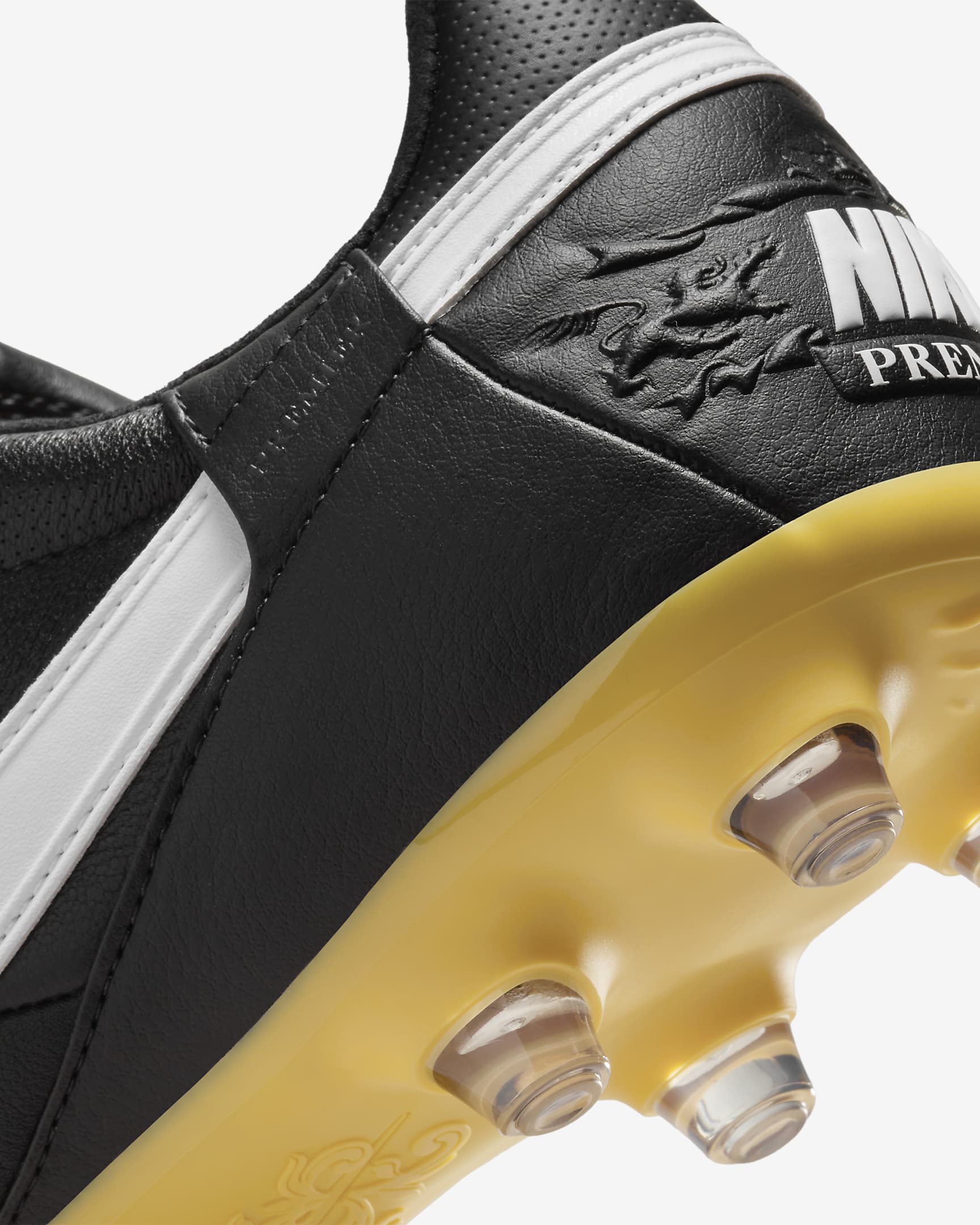 NikePremier 3 FirmGround LowTop Football Boot. Nike IE