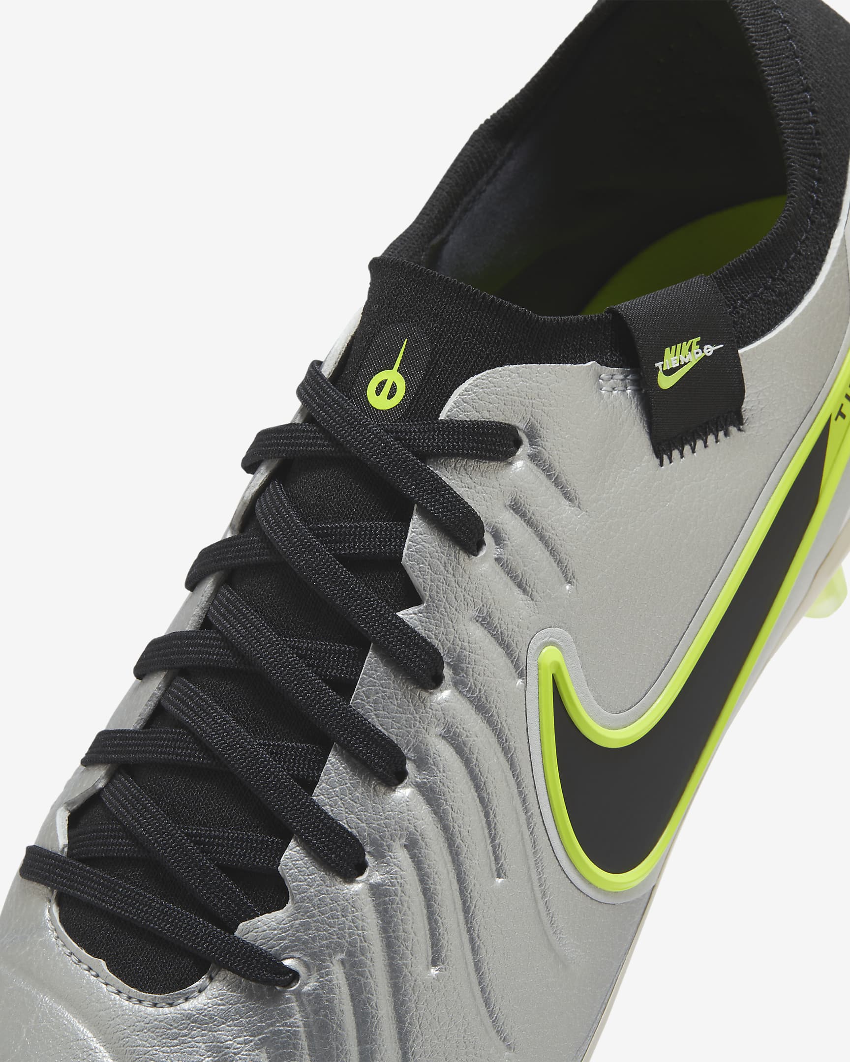 Scarpa da calcio a taglio basso per erba artificiale Nike Tiempo Legend 10 Pro - Argento metallizzato/Volt/Nero