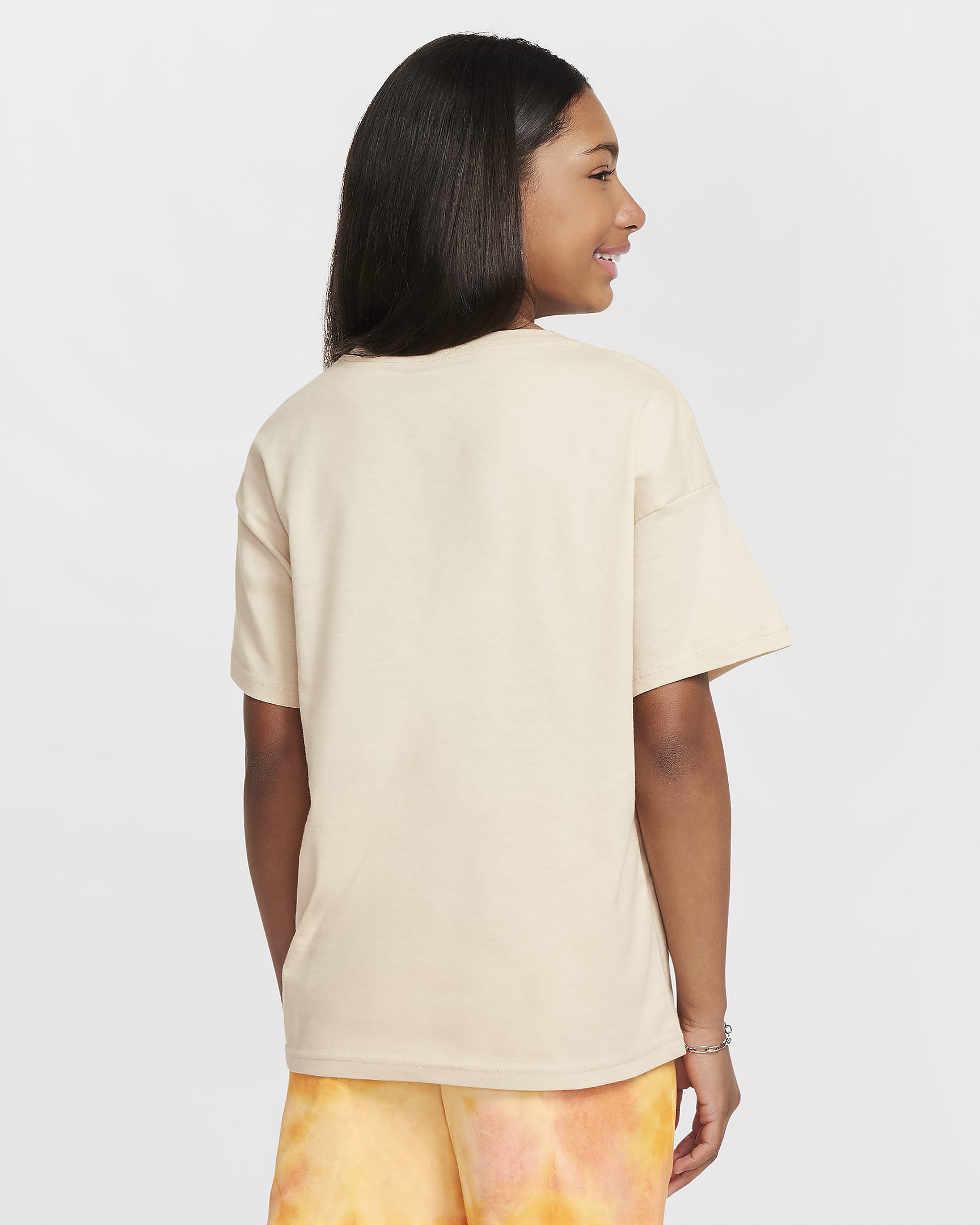 Nike Sportswear Essential Older Kids' (Girls') T-Shirt - Sand Drift