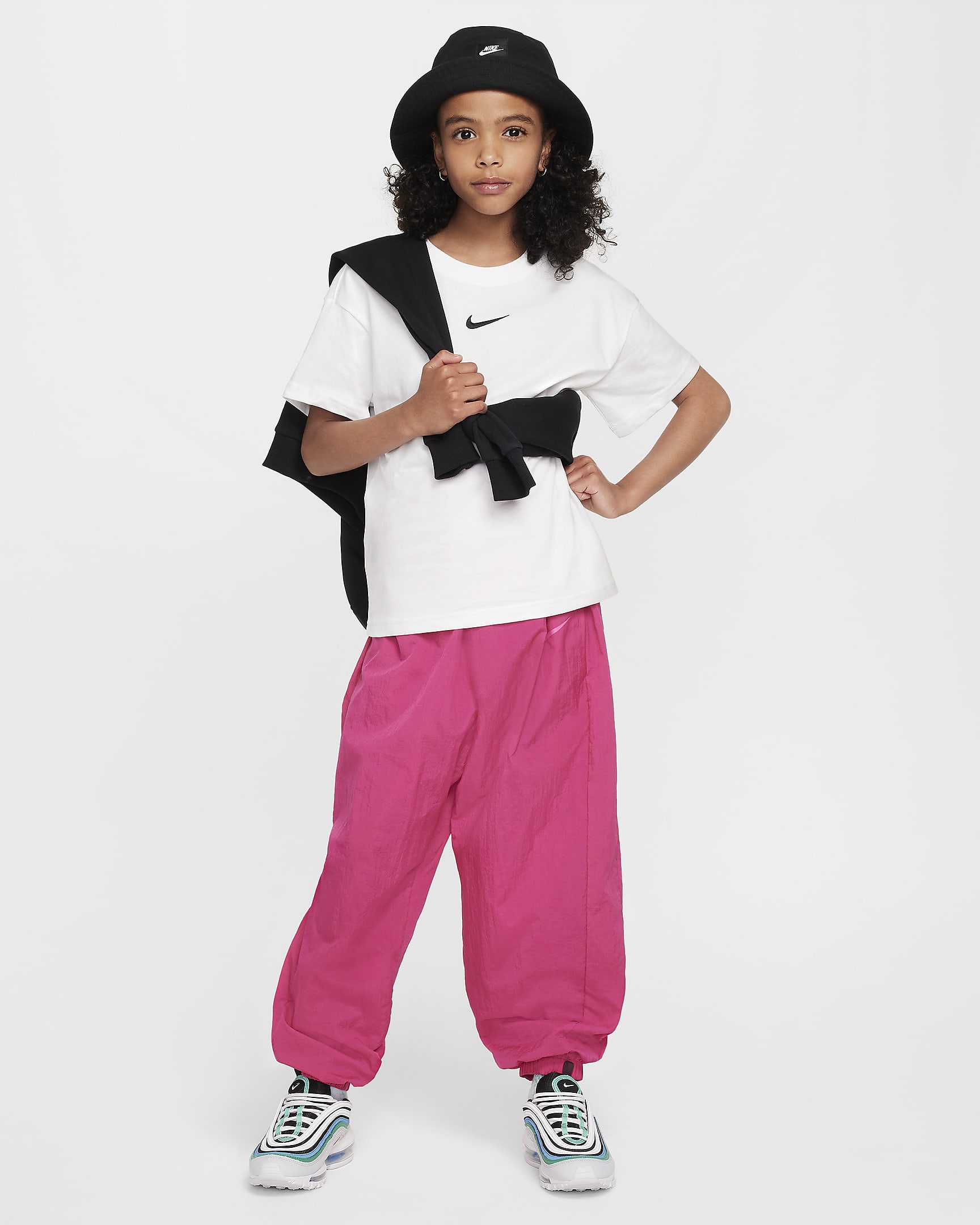 Nike Sportswear Essential T-shirt voor meisjes - Wit