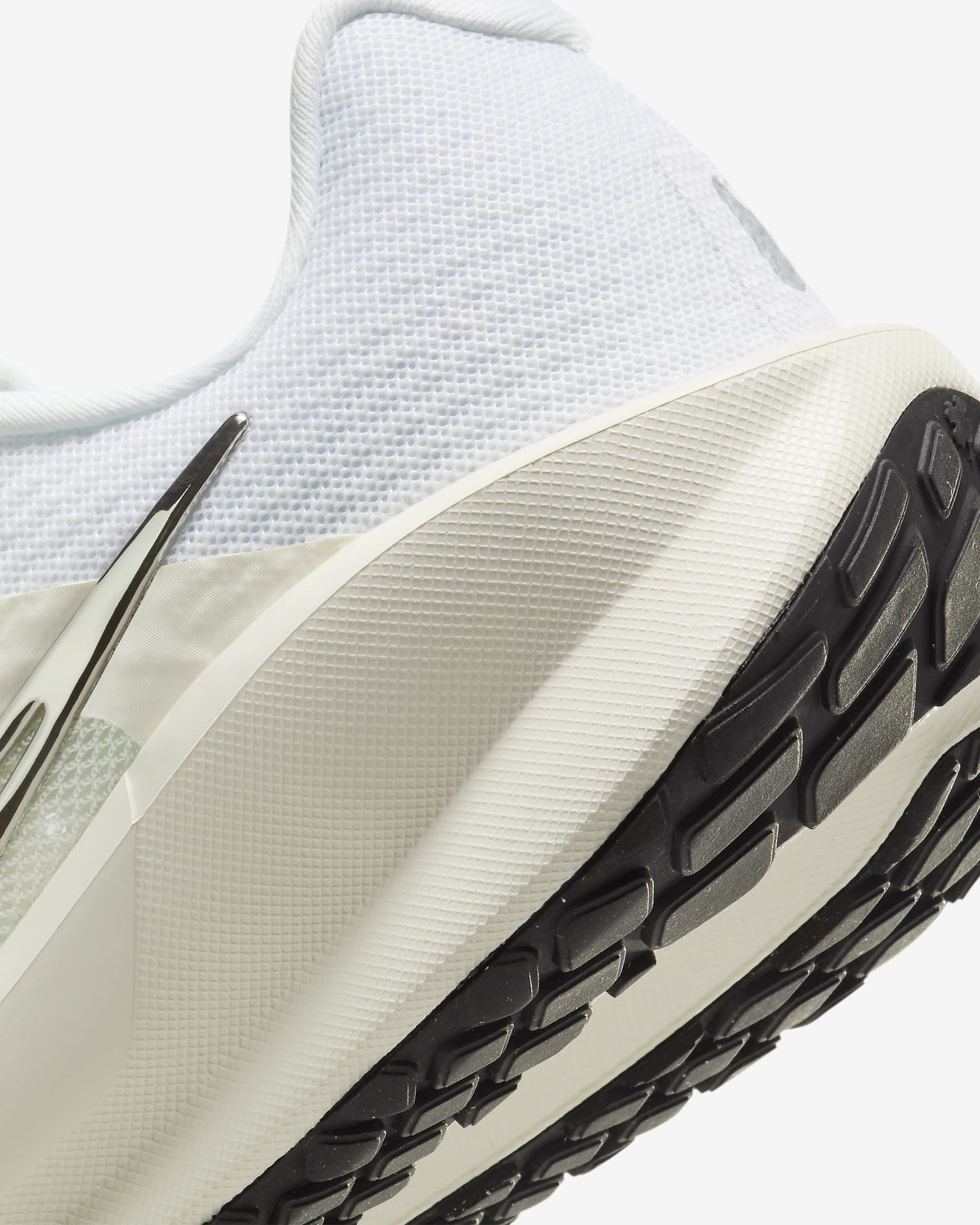 Nike Downshifter 13 Women's Road Running Shoes