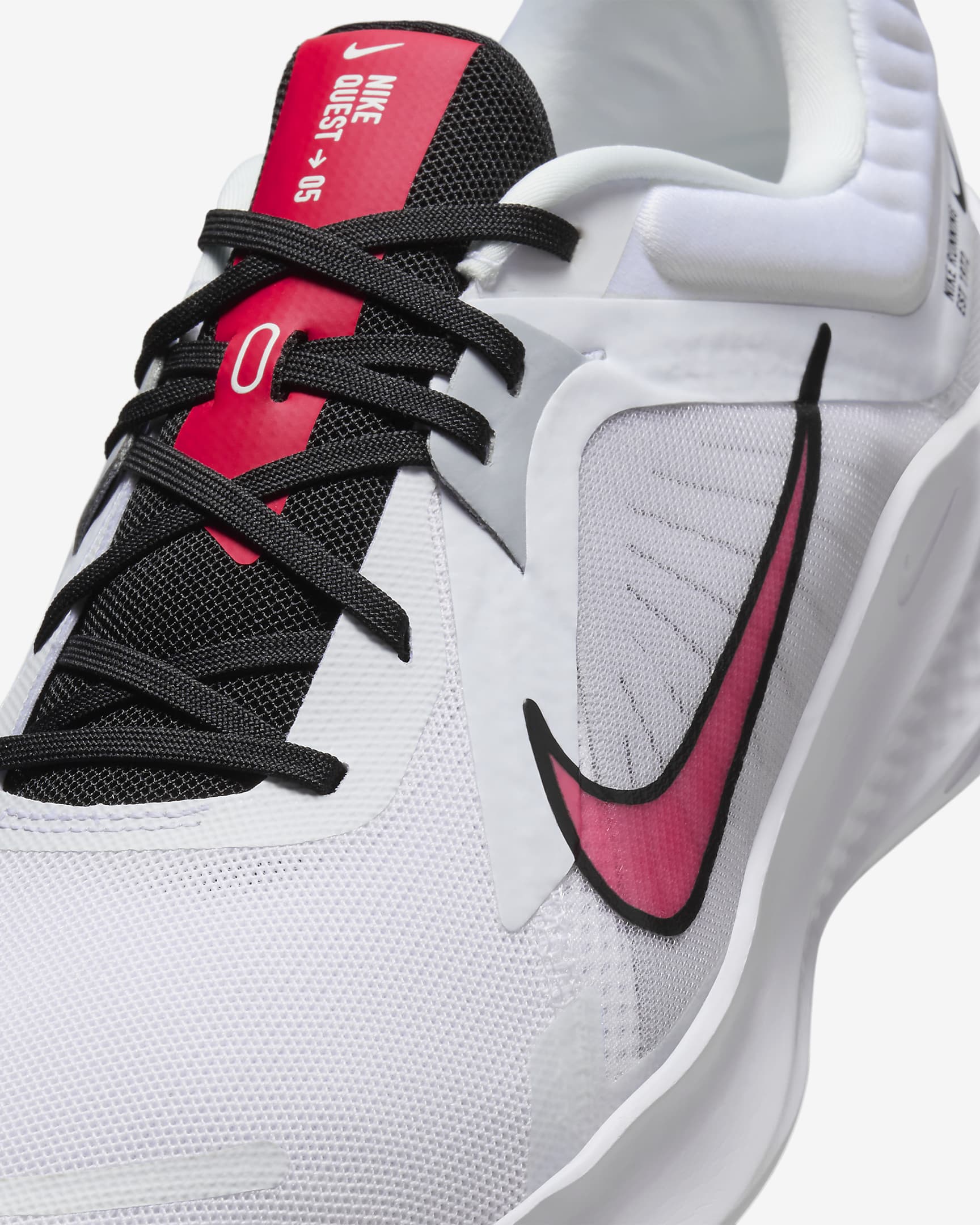 Tenis de correr en pavimento para hombre Nike Quest 5 - Blanco/Gris humo claro/Negro/Rojo pasión