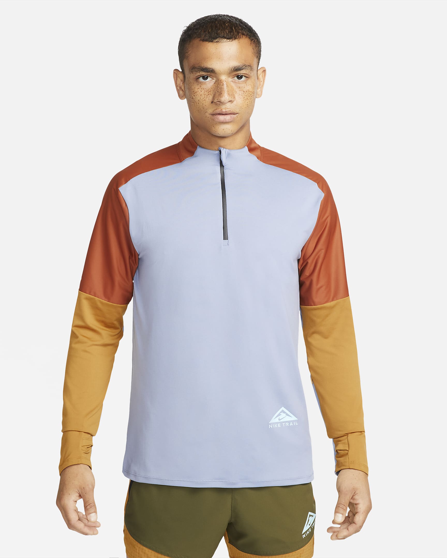 Playera de trail running con medio cierre para hombre Nike Dri-FIT Trail Element - Pizarra cenizo/Rojizo oscuro/Trigo