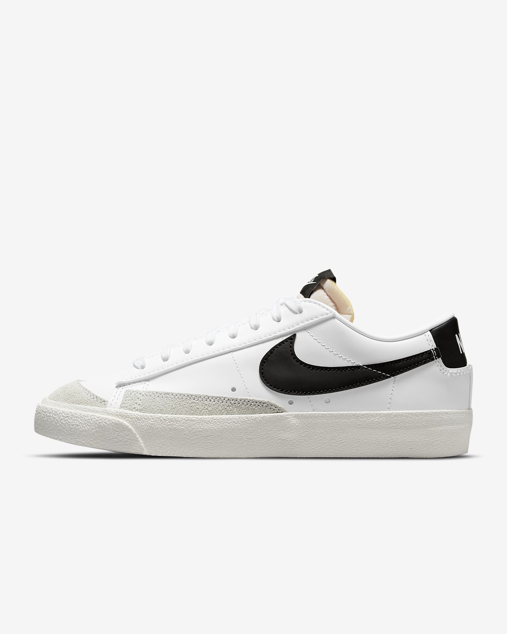 Nike Blazer Low '77 Women's Shoes - White/Sail/White/Black