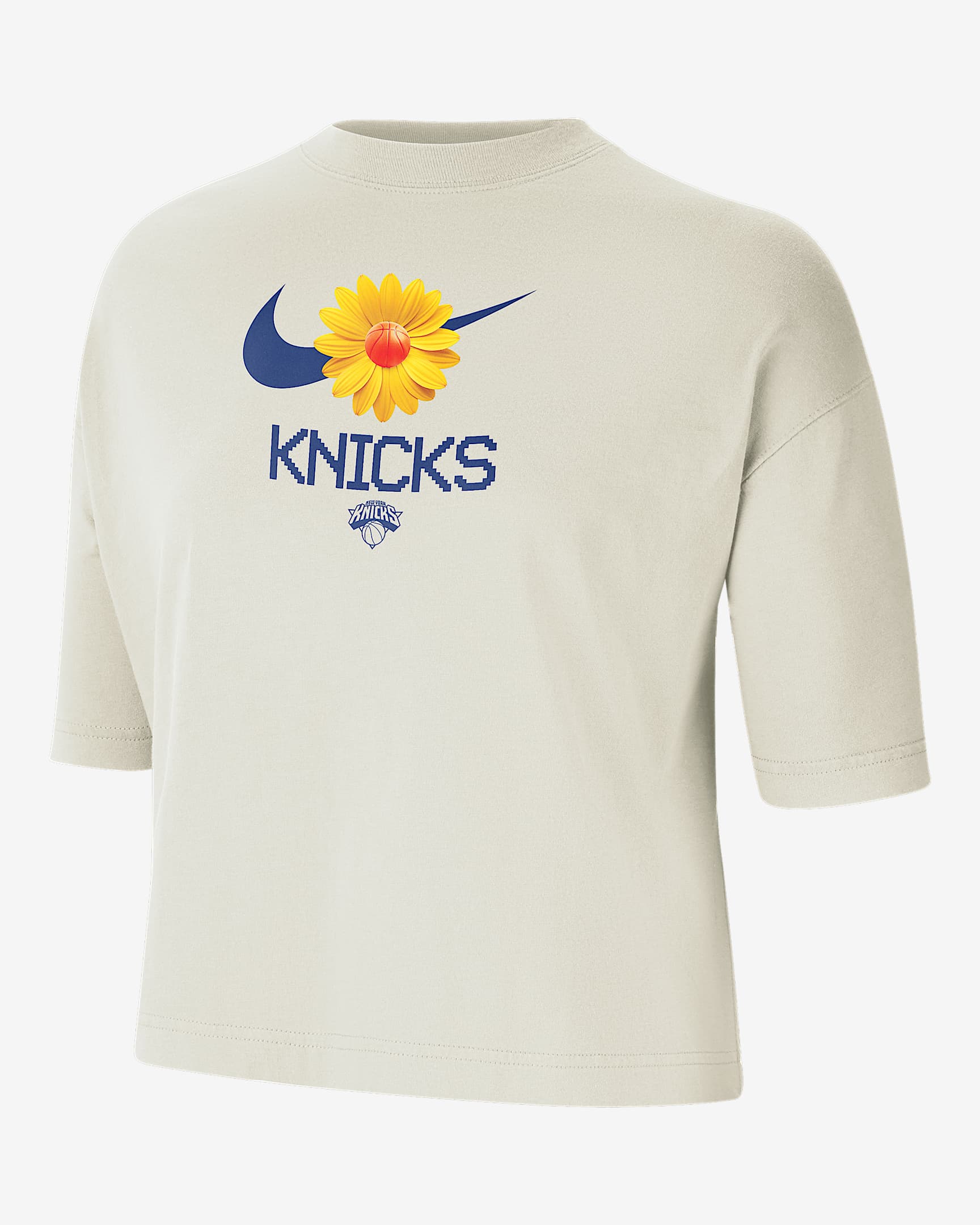 New York Knicks Courtside Women's Nike NBA Boxy T-Shirt - Pure