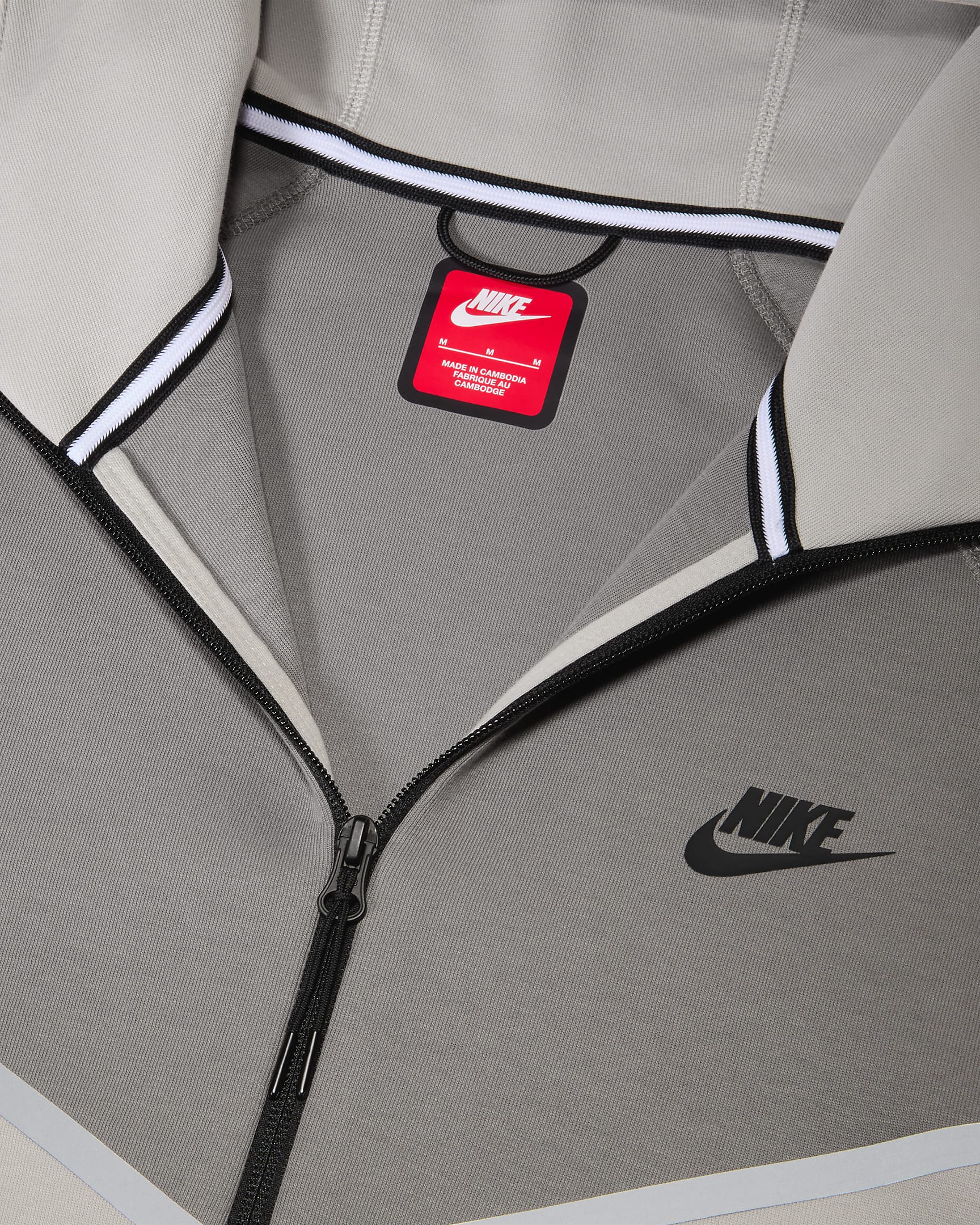 nike tech fleece windrunner
