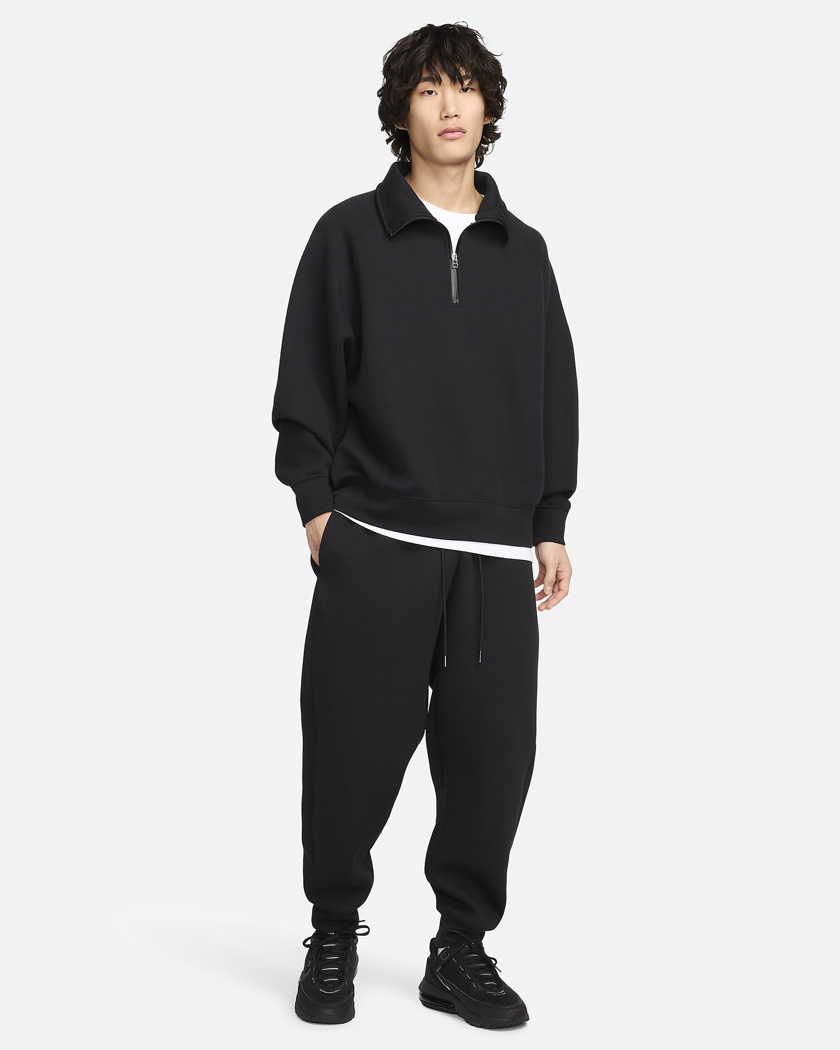 Nike Tech Fleece Reimagined Men's Fleece Pants - Black