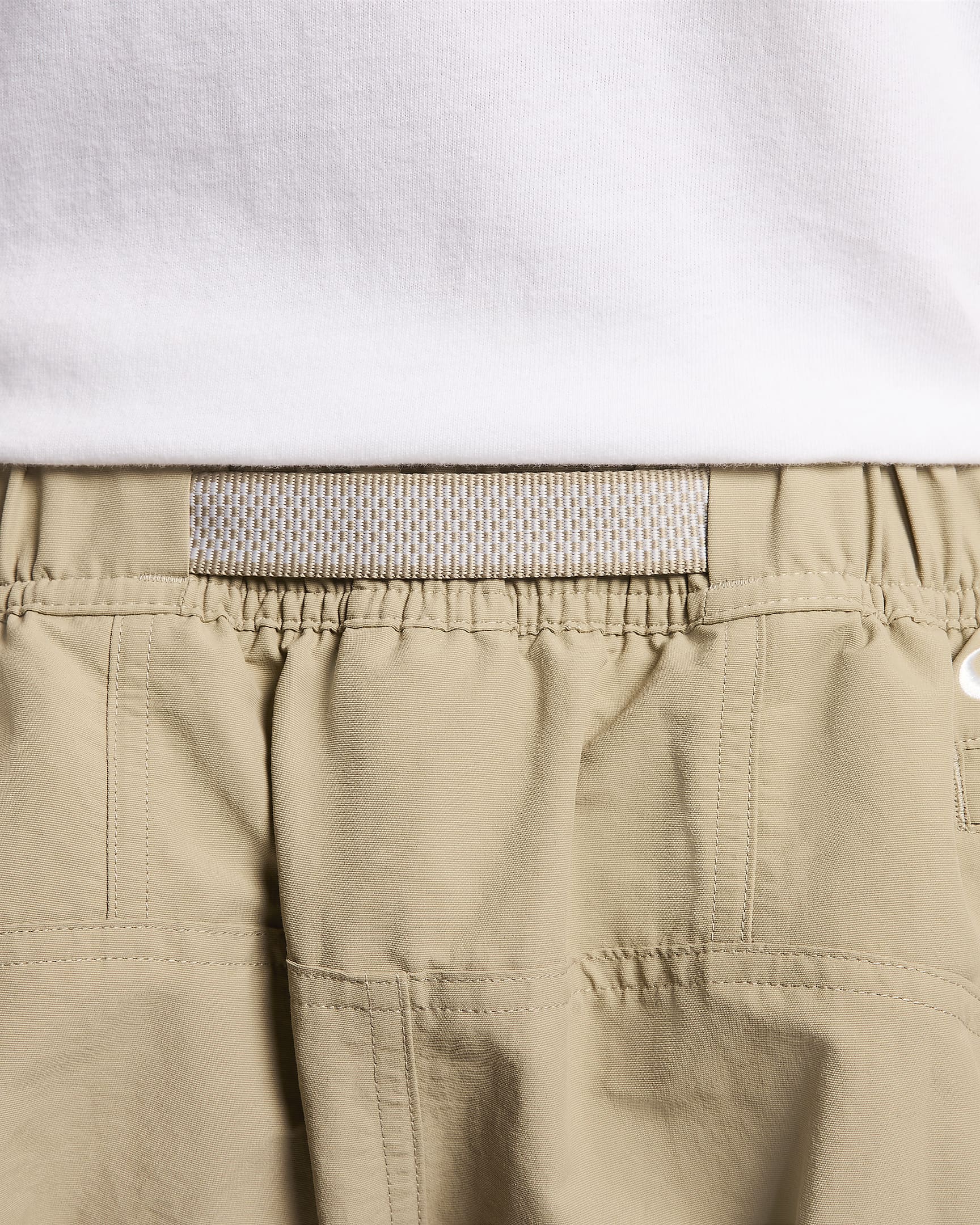 Nike ACG «Snowgrass» cargoshorts til herre - Khaki/Light Iron Ore/Summit White