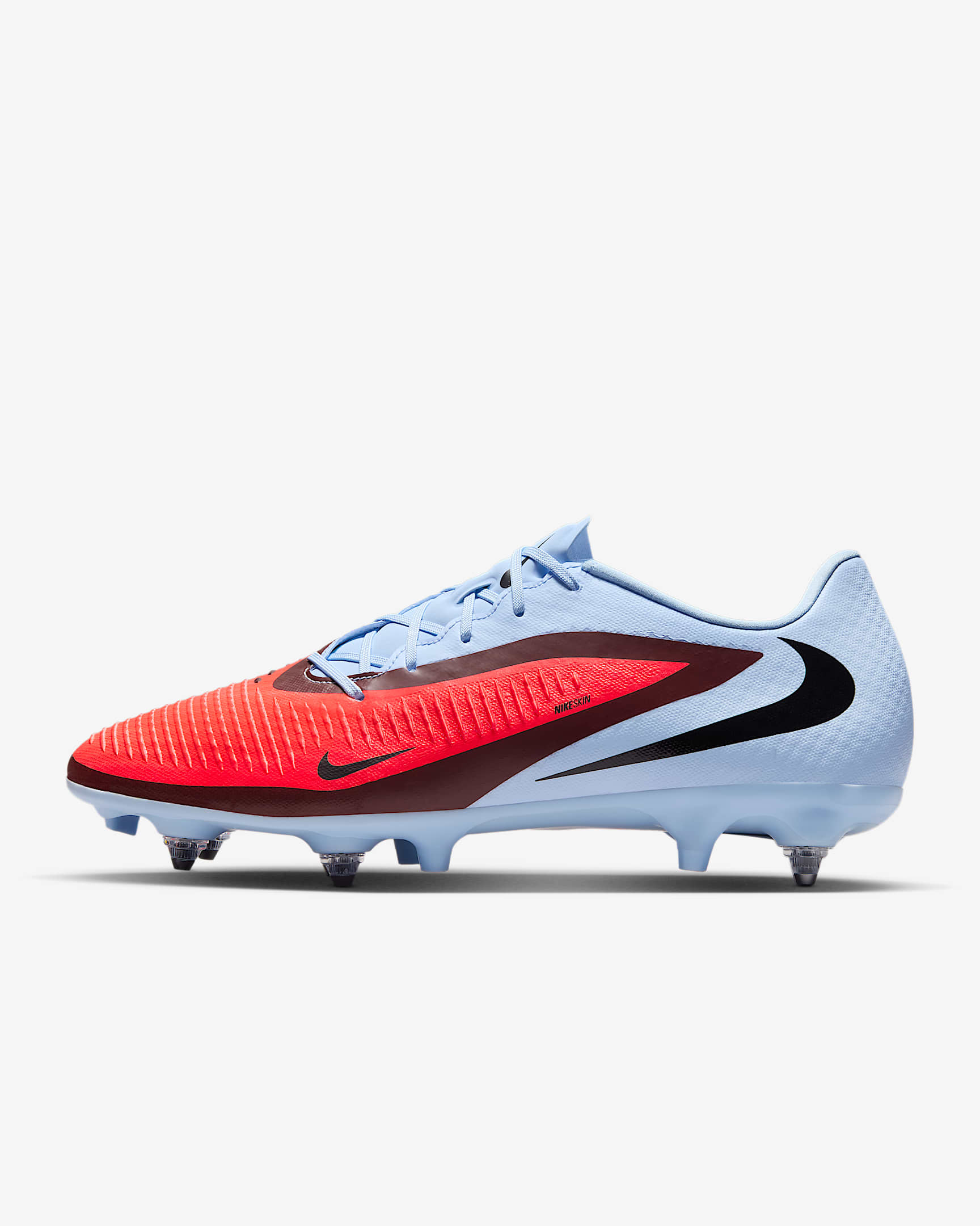 Nike Phantom 6 Low Academy fotballsko for vått gress - Royal Tint/Bright Crimson