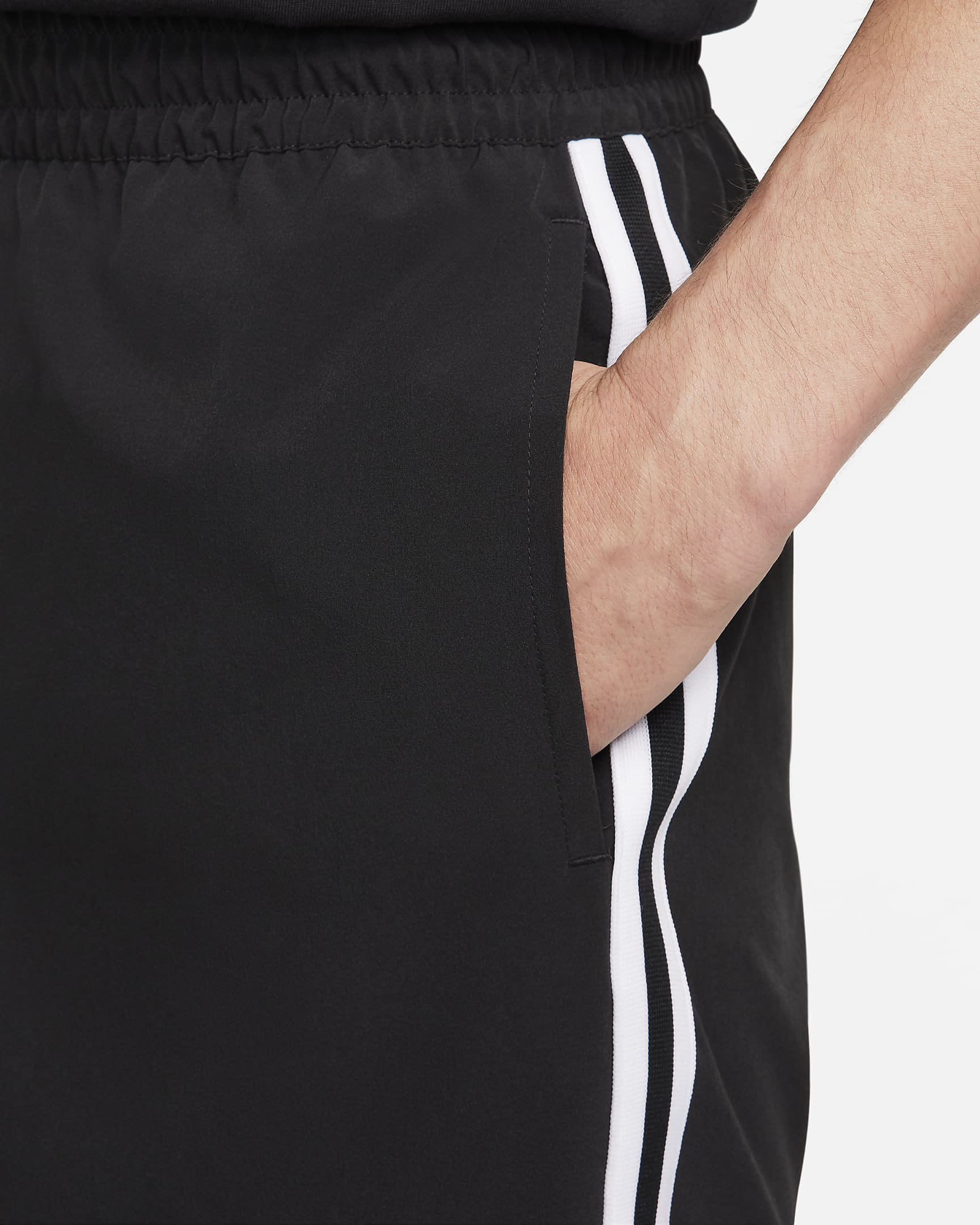 Nike DNA Men's Dri-FIT 6" UV Woven Basketball Shorts - Black/White/White