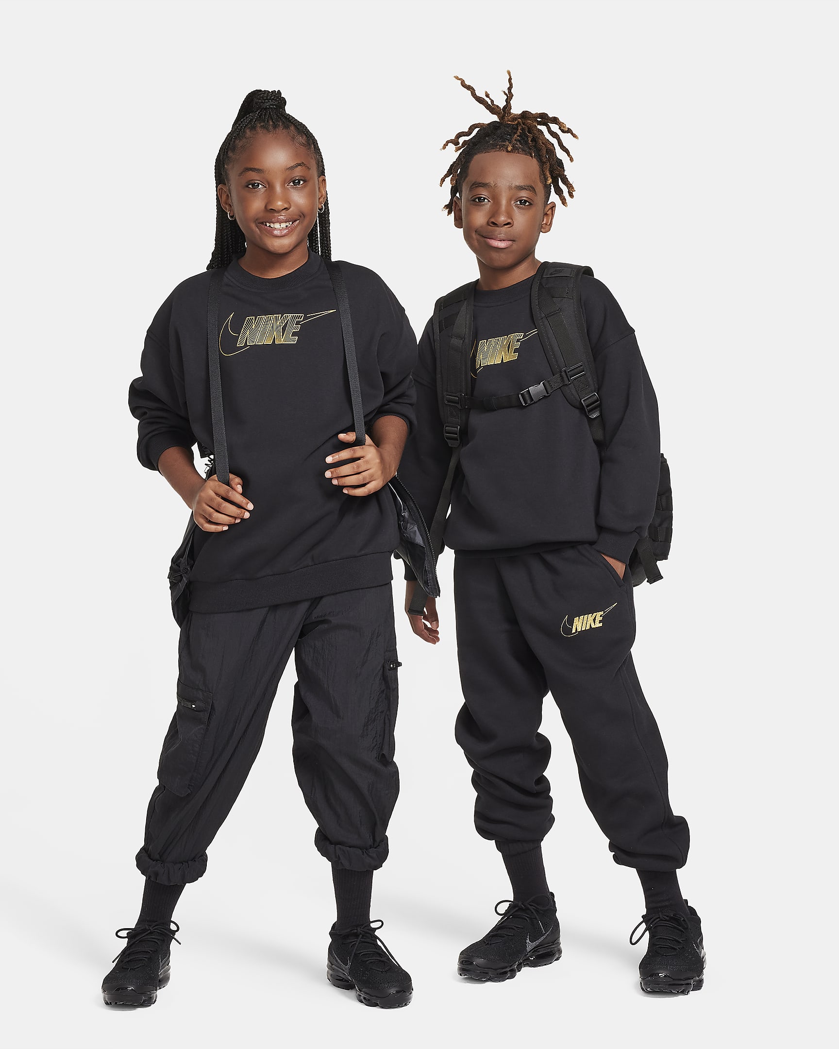 Nike Sportswear Club Fleece Older Kids' (Girls') Crew-Neck Sweatshirt ...