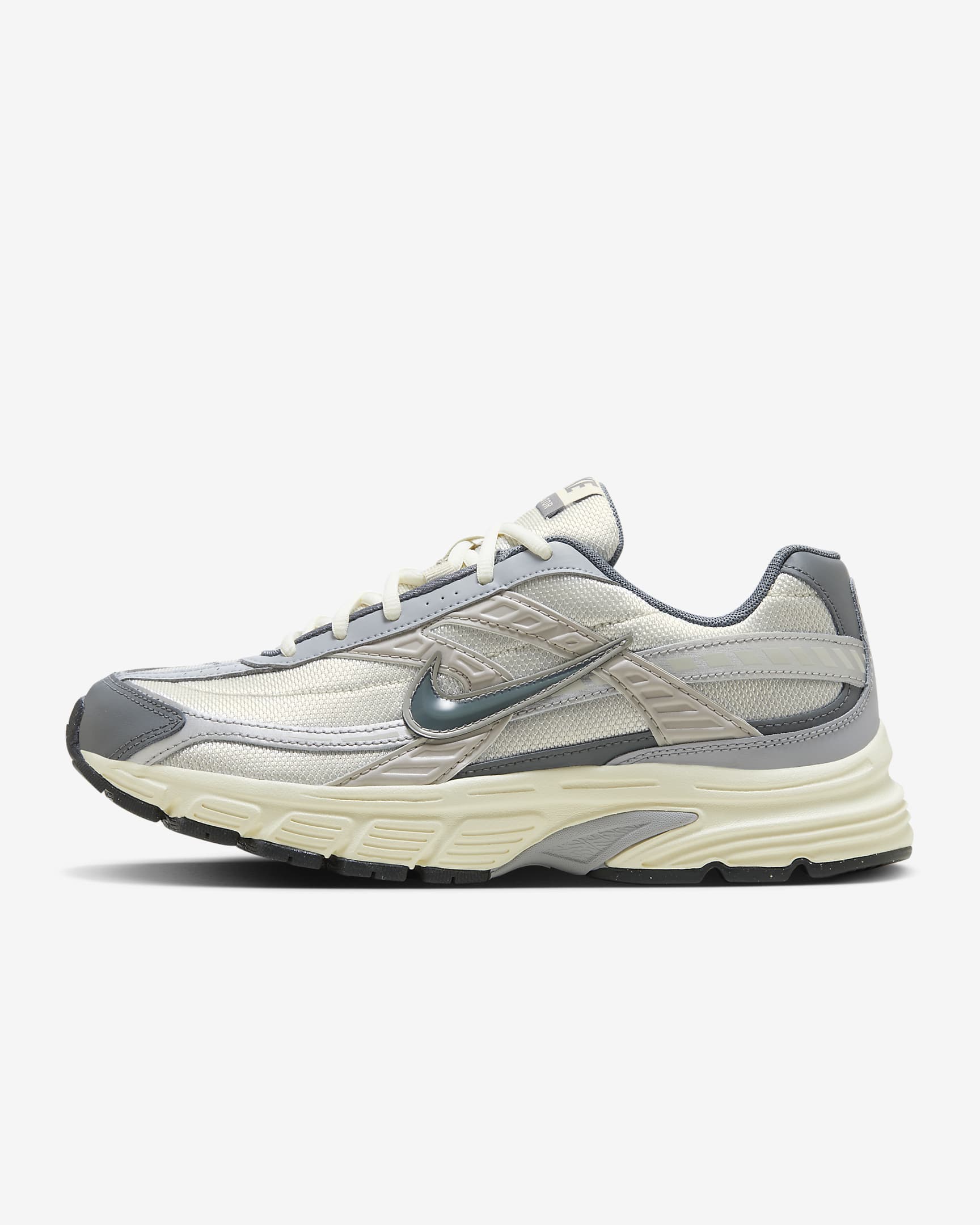 Tenis de correr Nike Initiator para hombre - Hueso claro/Leche de coco/Plata metalizado/Gris humo