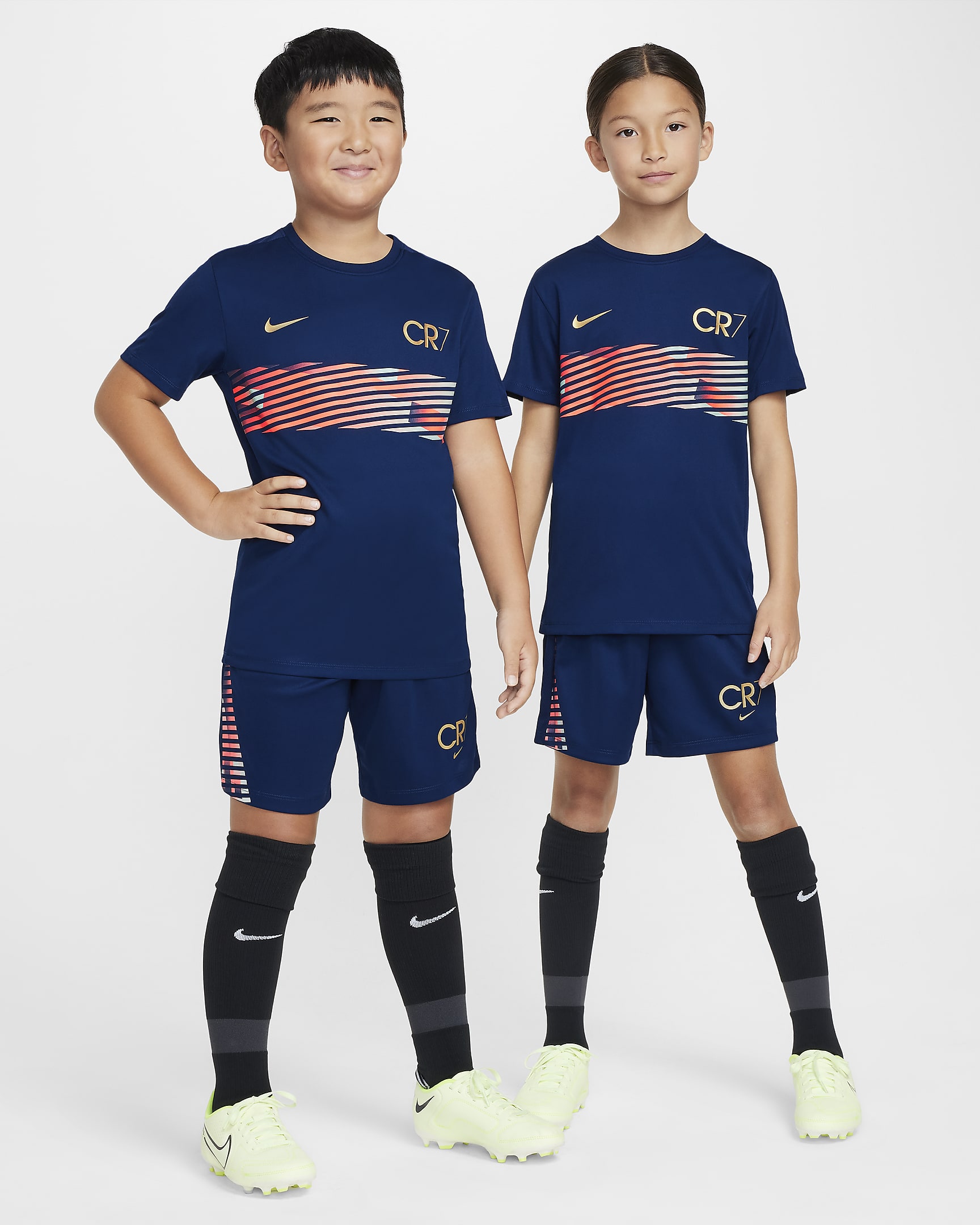 Spodenki piłkarskie dla dużych dzieci Dri-FIT CR7 Academy23 - Blue Void/Blue Void/Metallic Gold