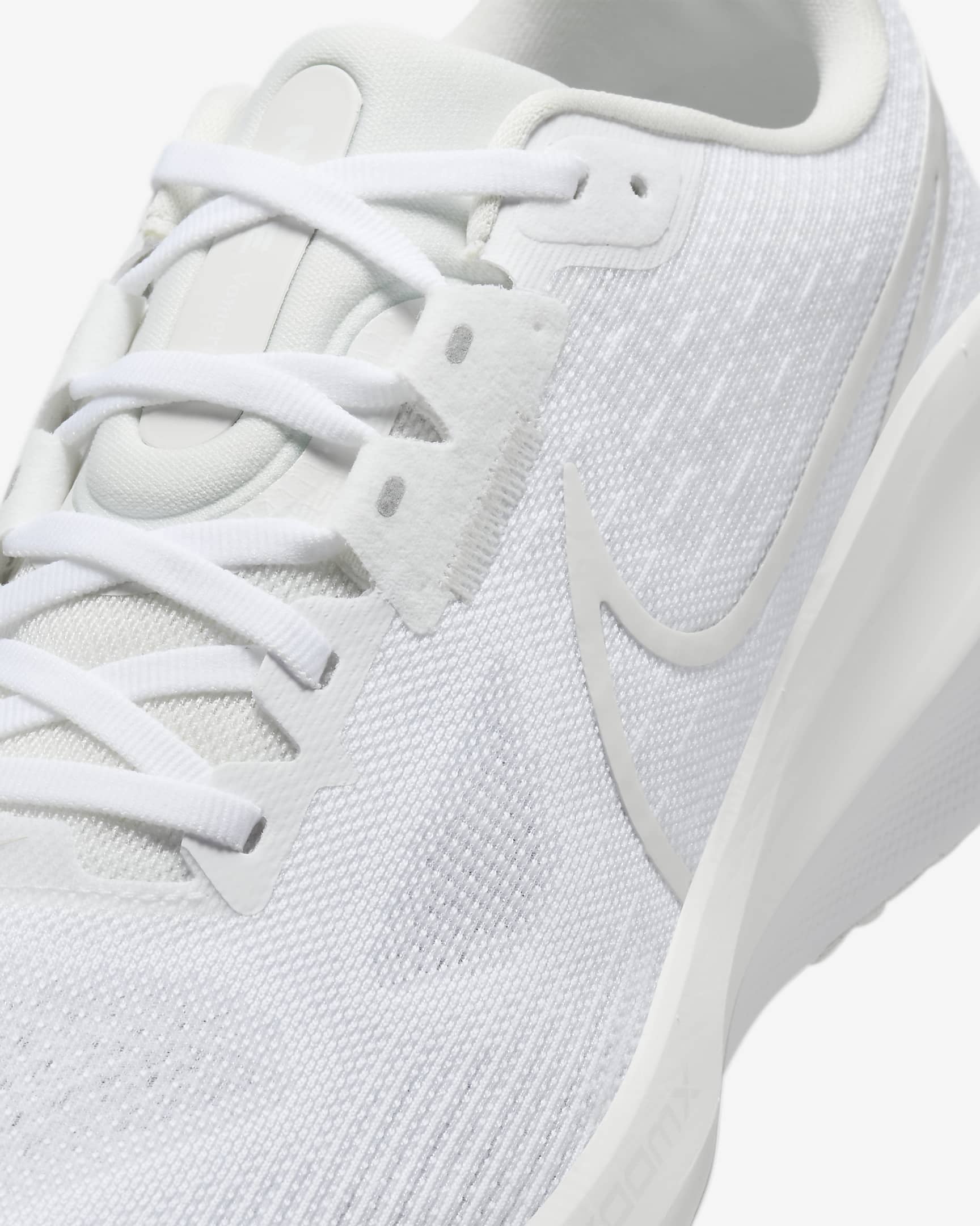 Tenis de correr en pavimento para hombre Nike Vomero 17 - Blanco/Blanco cumbre/Tinte platino