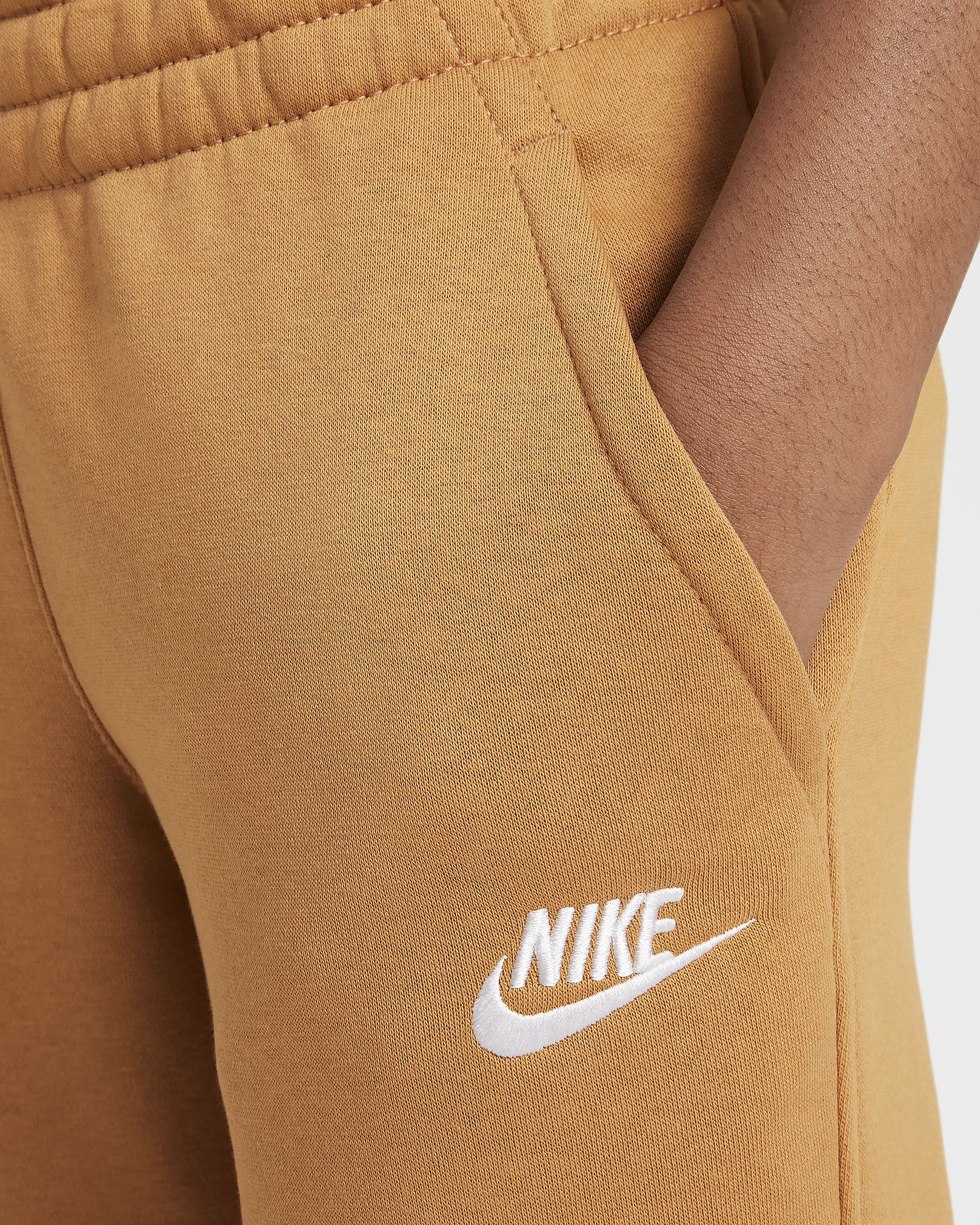 Pantaloni jogger Nike Sportswear Club Fleece – Ragazzi - Flax/Bianco