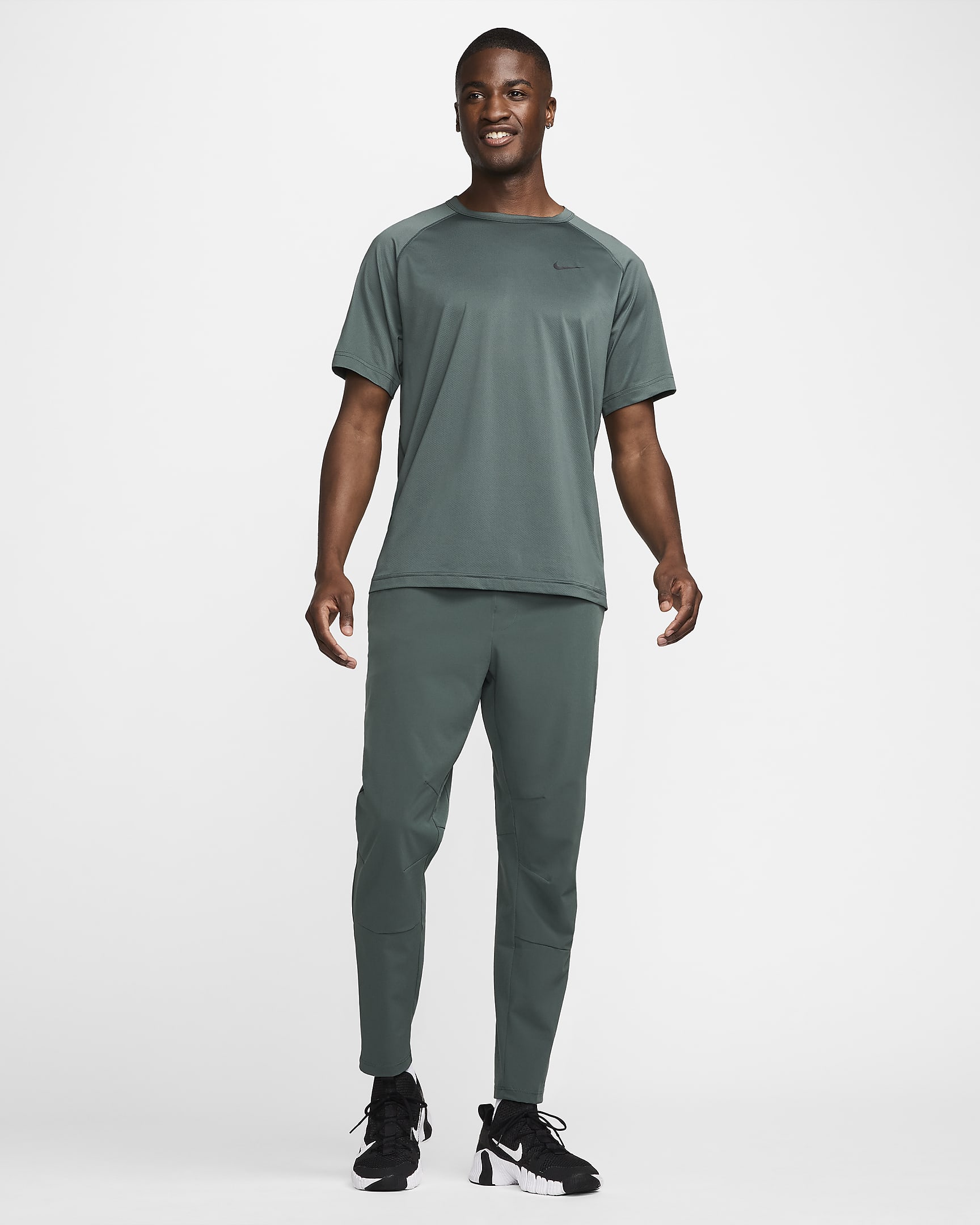 Haut de fitness à manches courtes Dri-FIT Nike Ready pour homme - Vintage Green/Noir