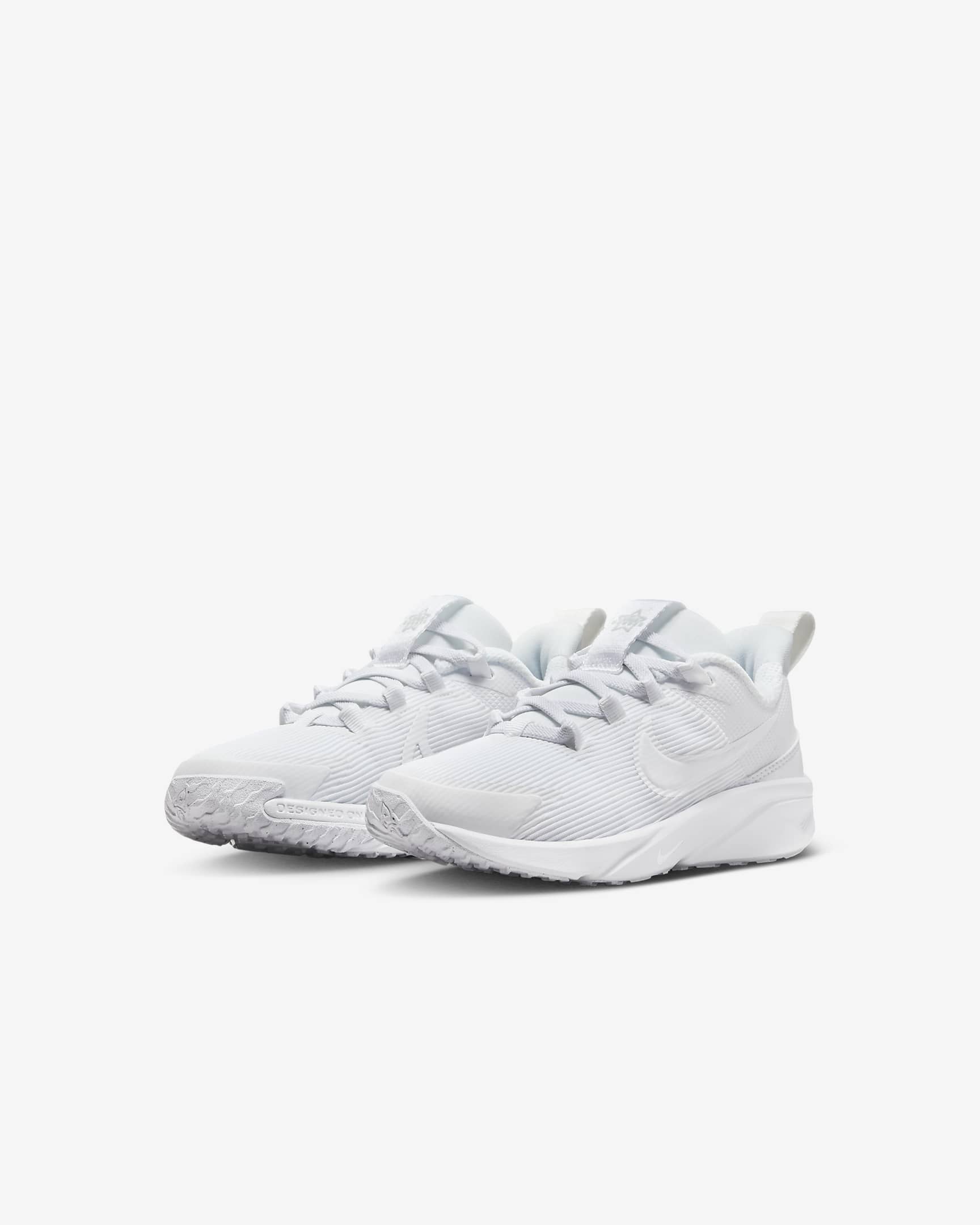 Nike Star Runner 4-skoene til mindre børn - hvid/hvid/Pure Platinum/hvid