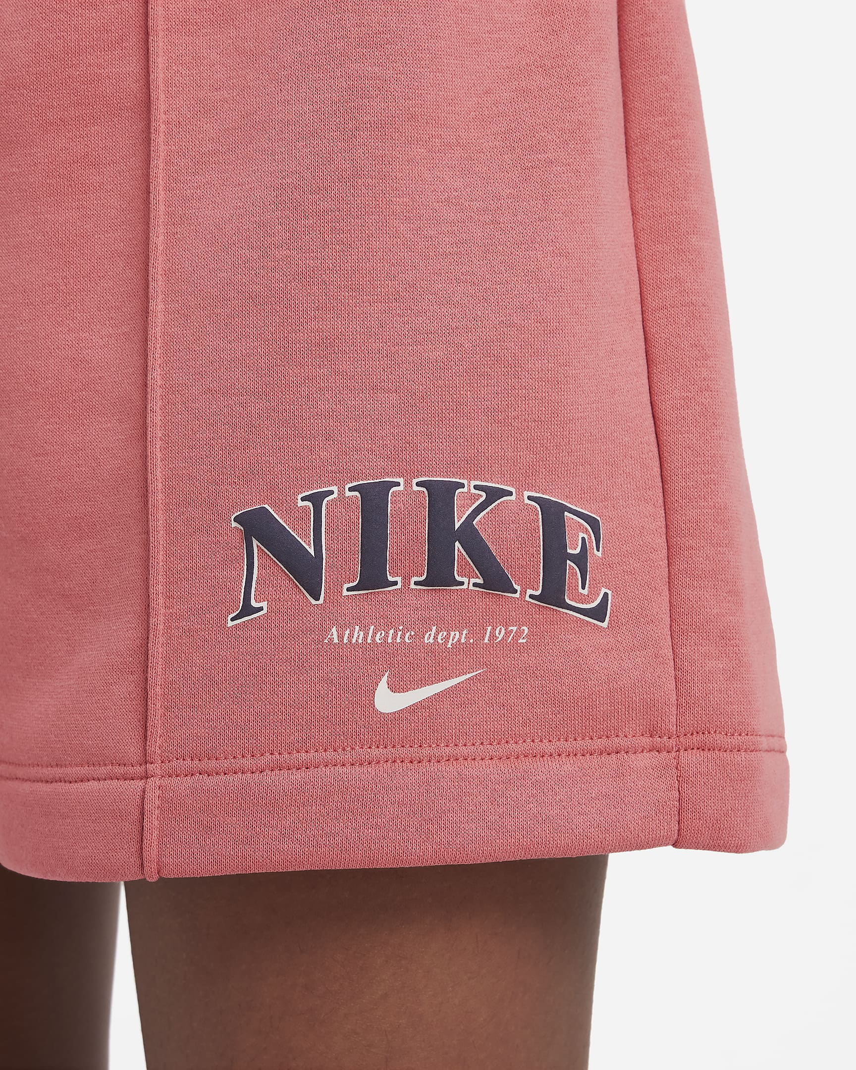 Nike Sportswear Trend Older Kids' (Girls') Shorts. Nike NL