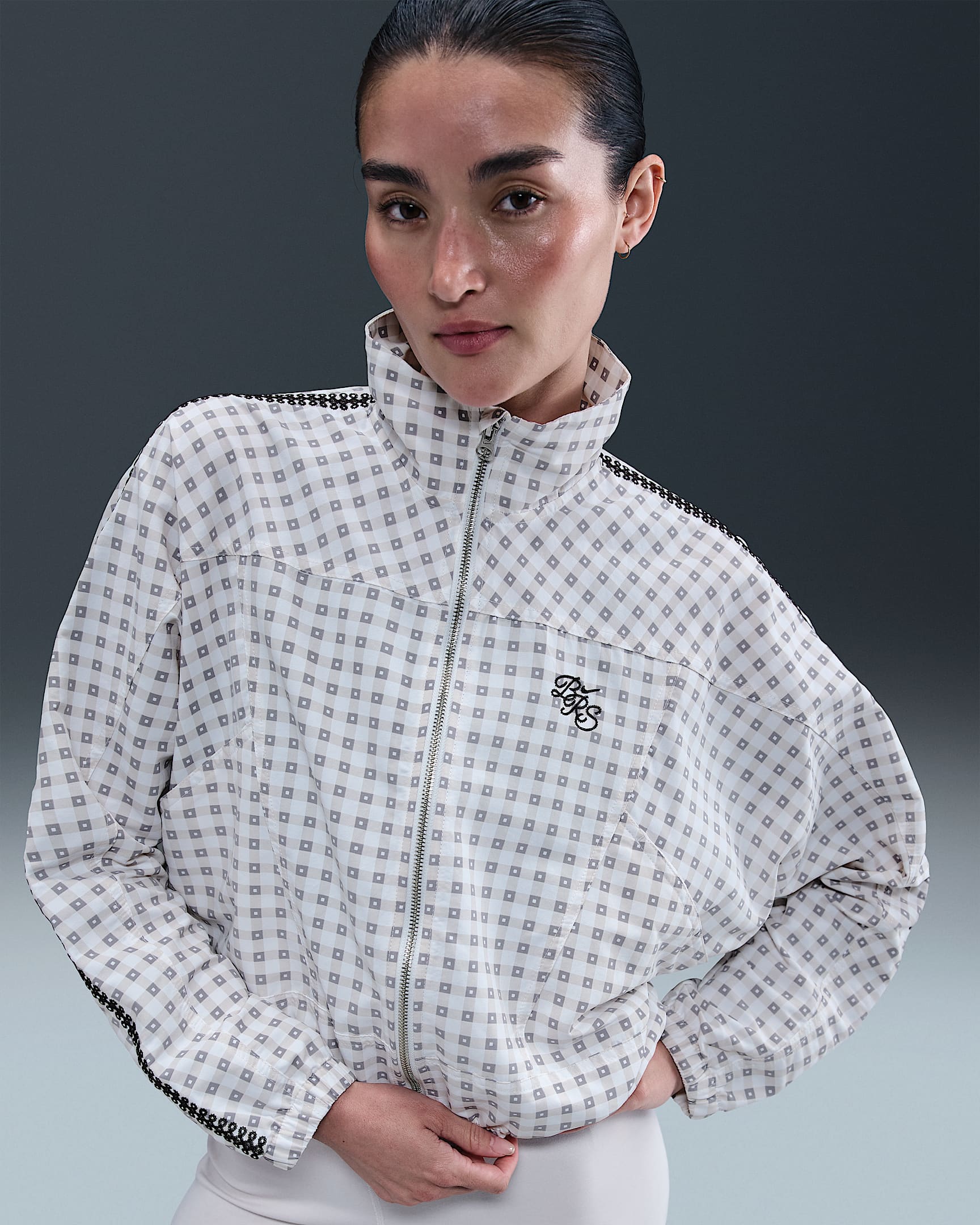 Nike Sportswear Women's Woven Repel Jacket - White/Black/Black/Black