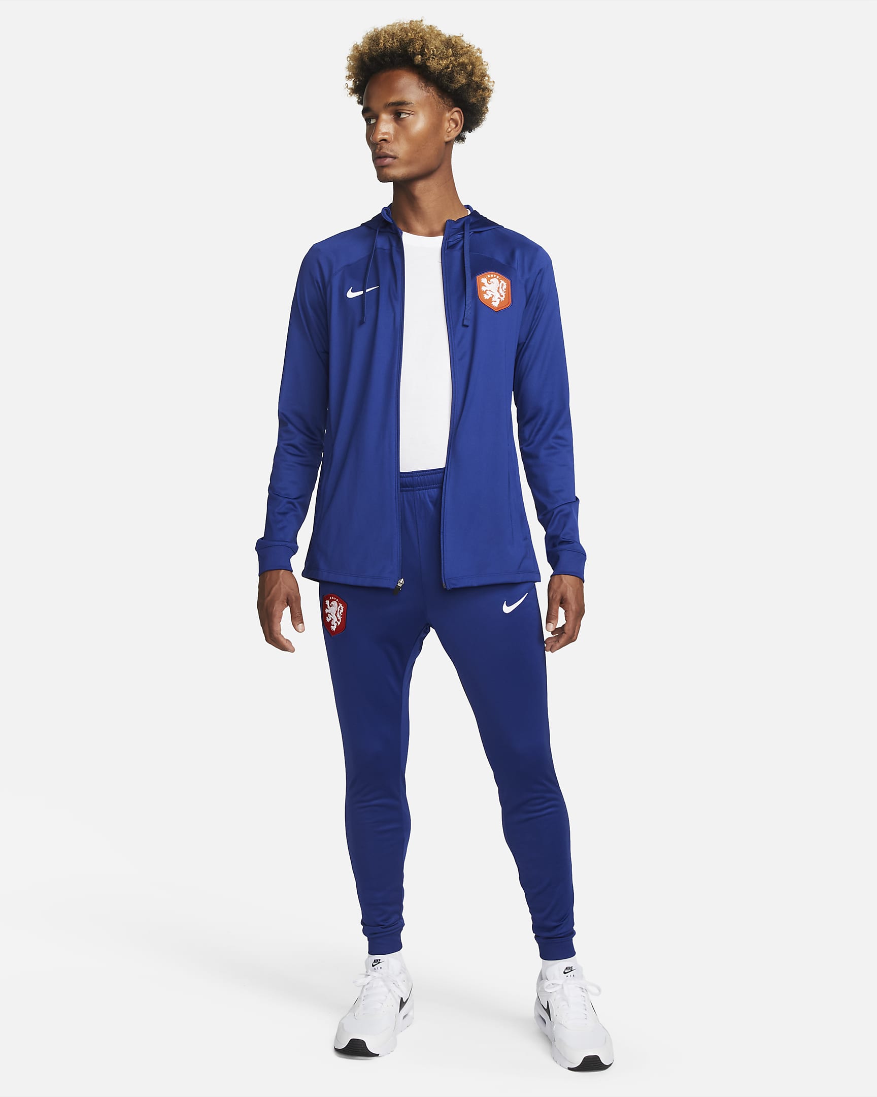 Netherlands Strike Men's Nike DriFIT Hooded Football Tracksuit. Nike UK