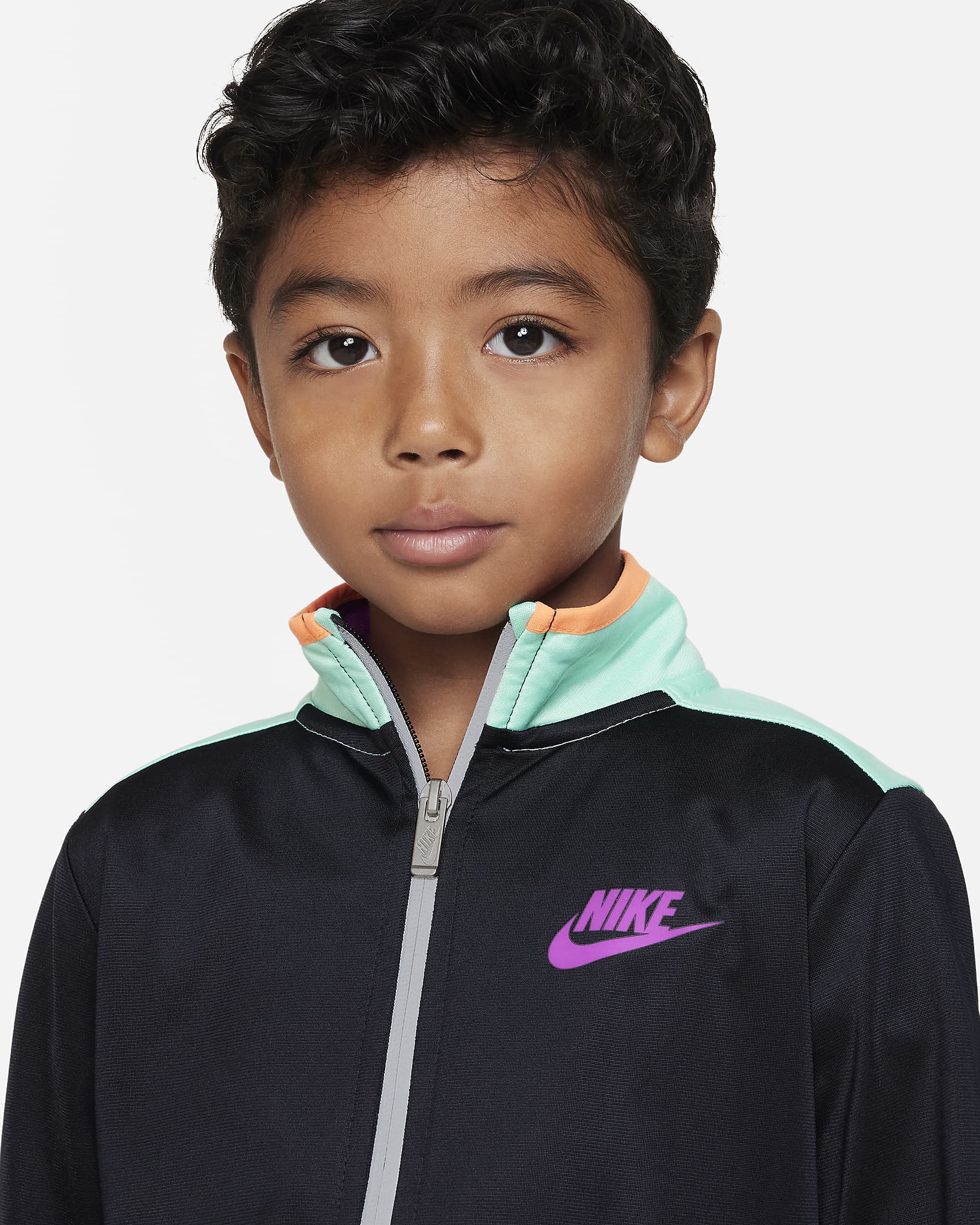 Nike Sportswear Illuminate Tricot Set Younger Kids' Tracksuit. Nike LU