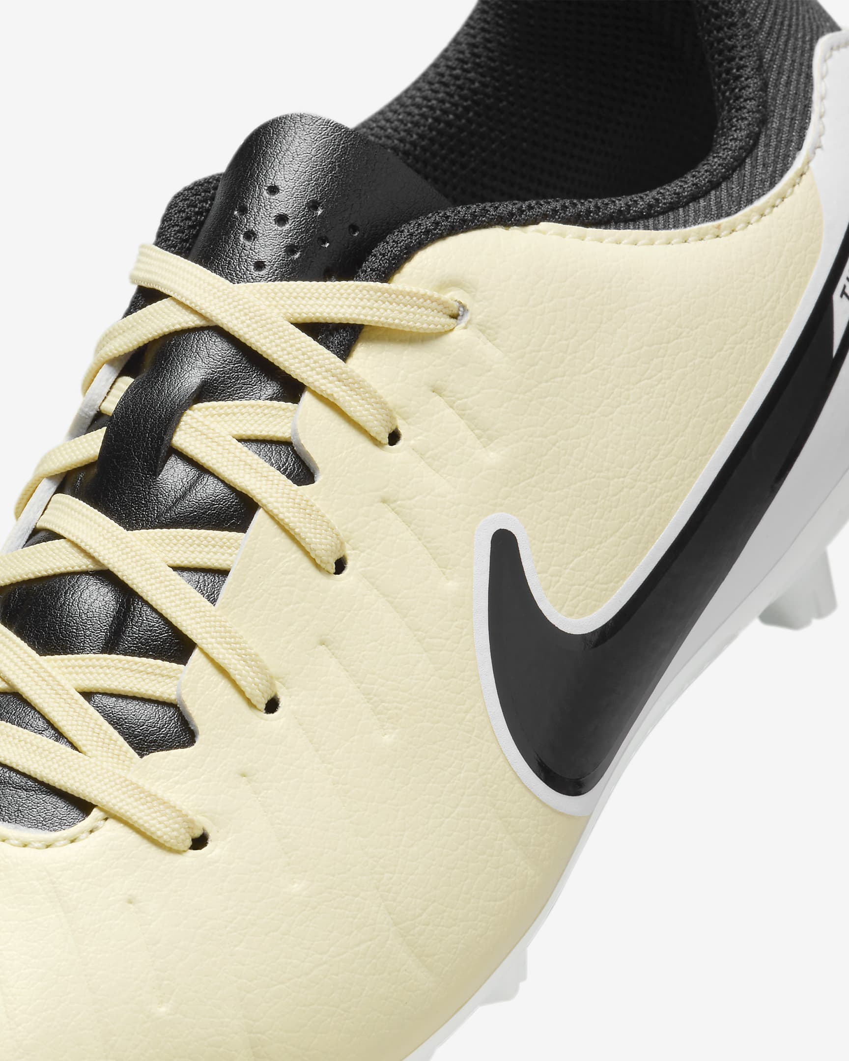 Nike Jr. Tiempo Legend 10 Academy Little/Big Kids' Hard-Ground Low-Top Soccer Cleats - Lemonade/Metallic Gold Coin/Black