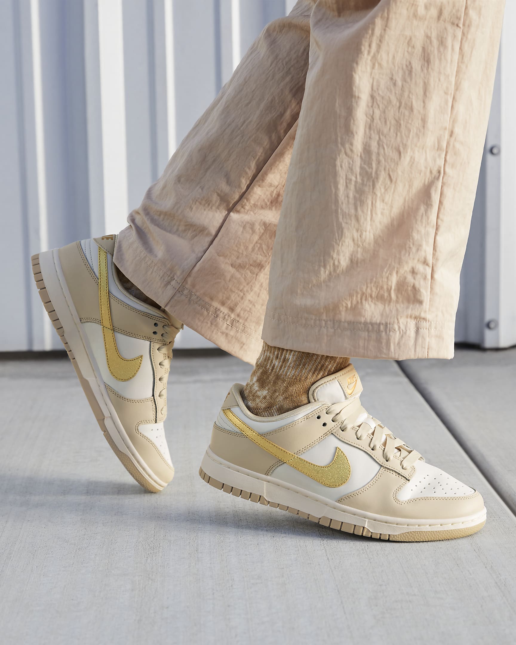 Nike Dunk Low Women's Shoes - Phantom/Sand Drift/Sail/Metallic Gold