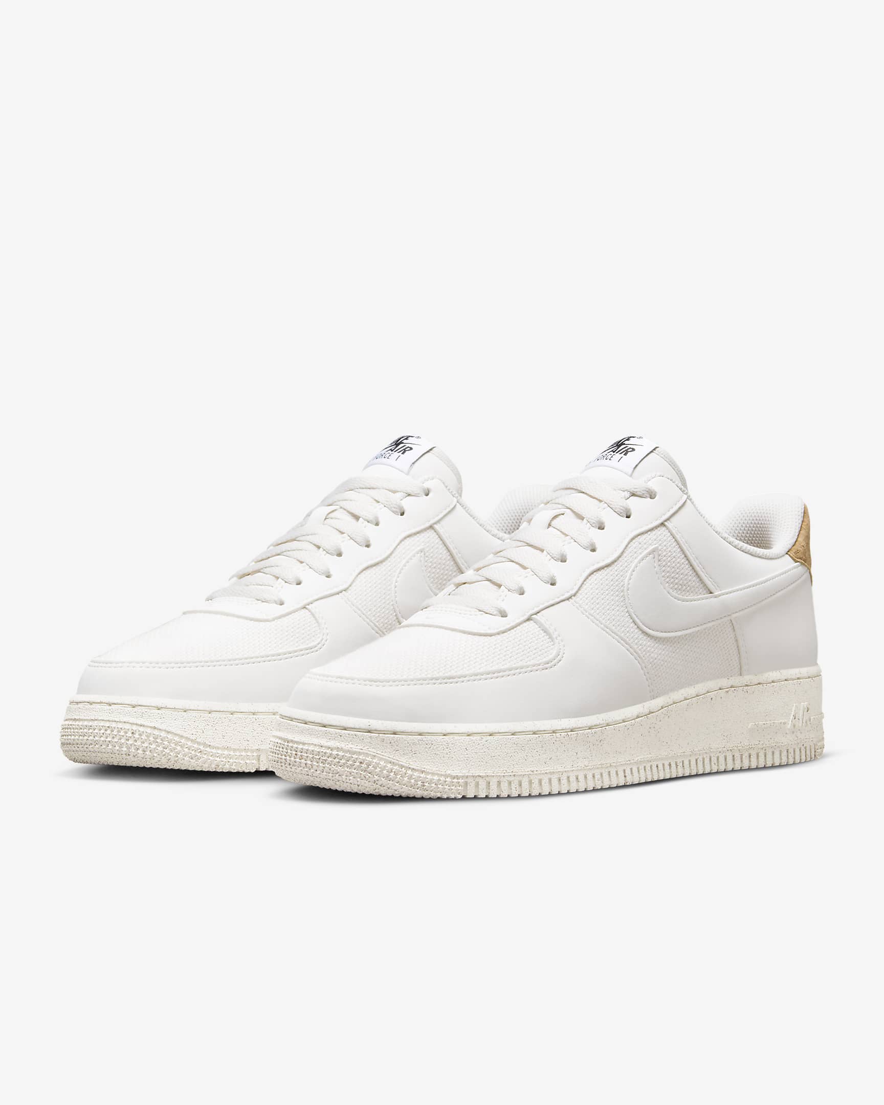 Nike Air Force 1 '07 LV8 Men's Shoes. Nike JP