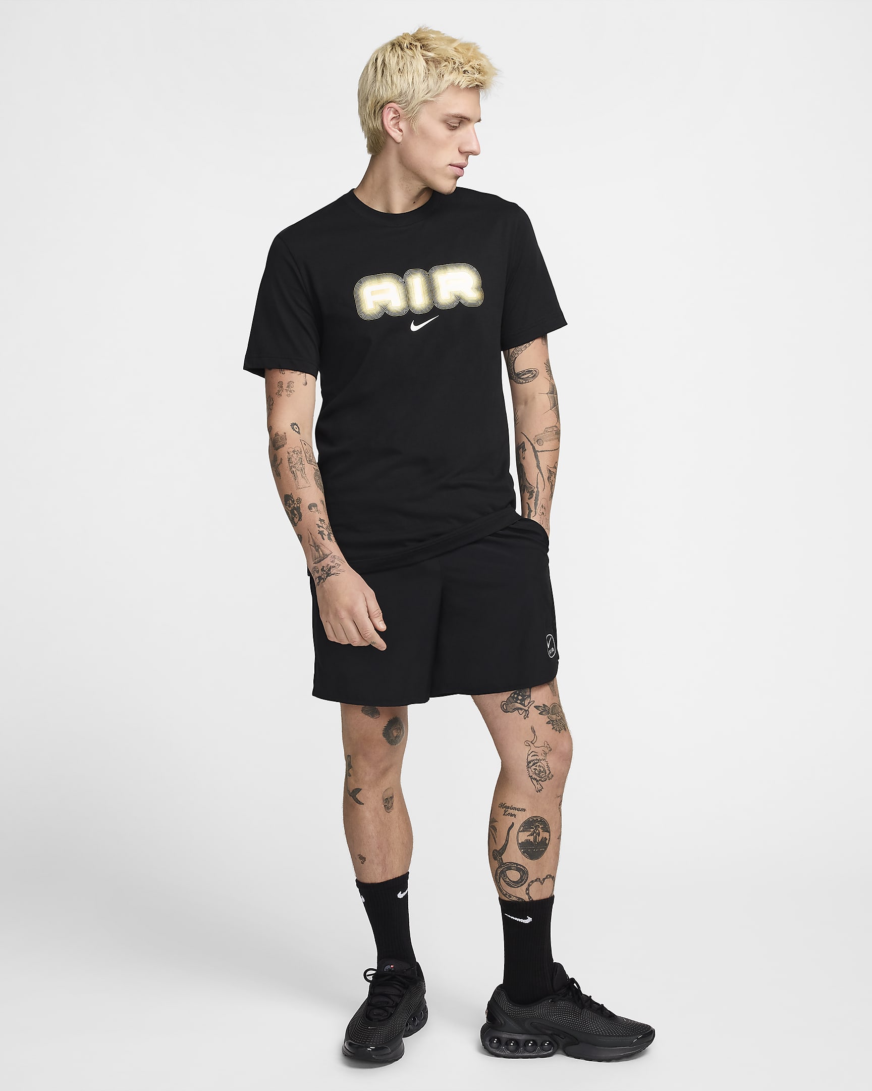 Nike Air Men's Graphic T-Shirt - Black/Metallic Gold