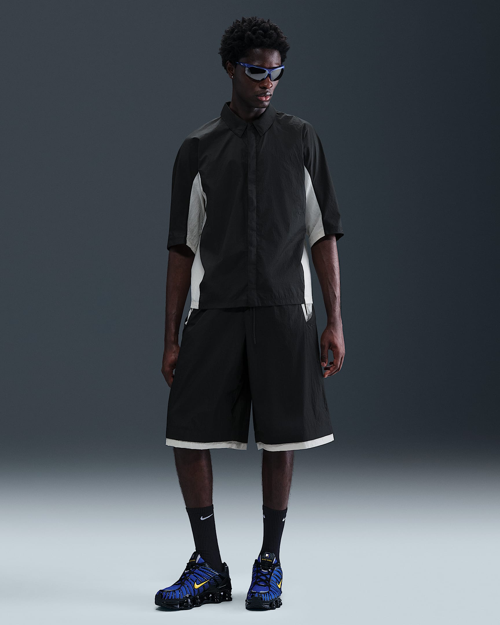 Nike Tech Men's Woven Oversized Shorts - Black/Light Bone/Black