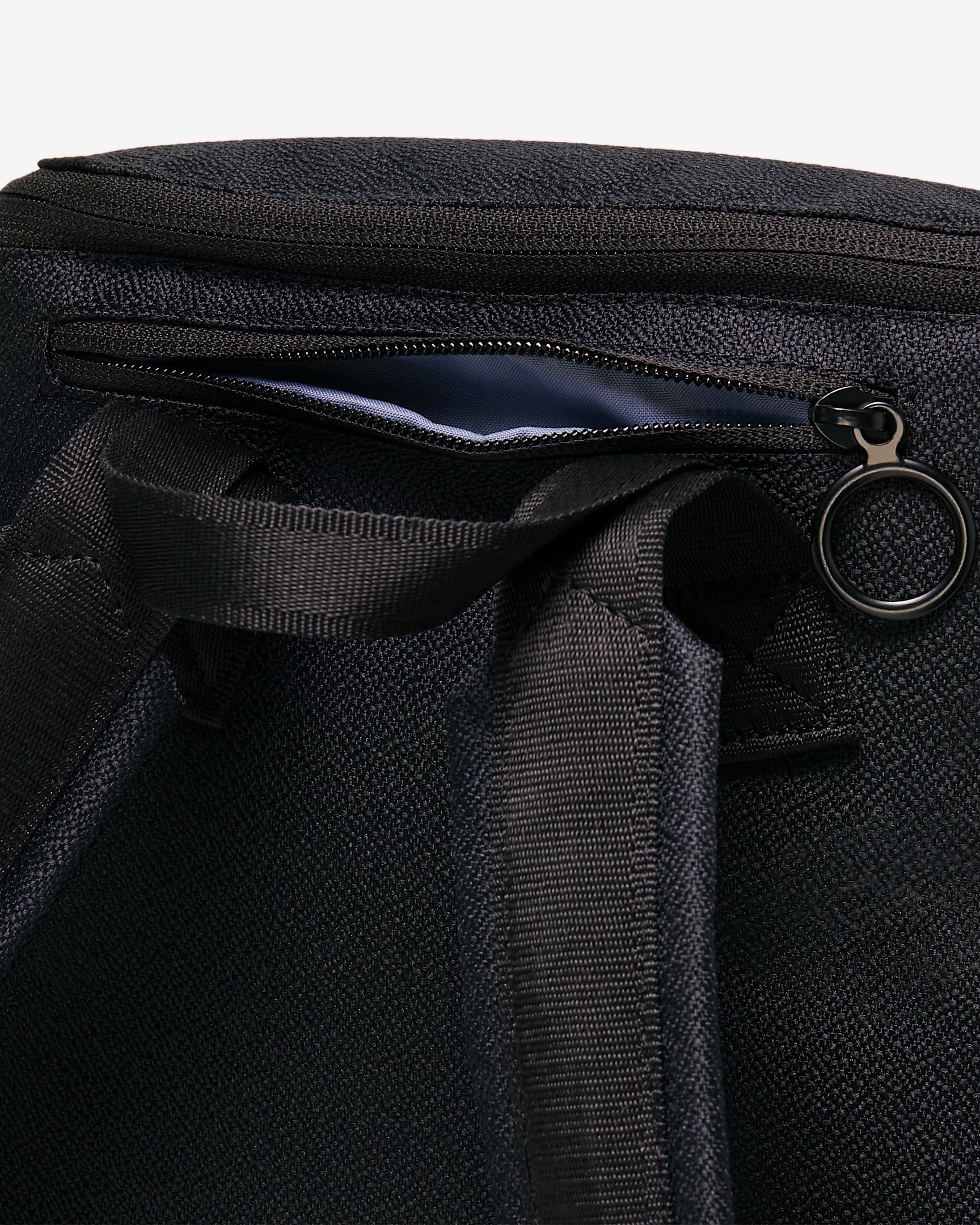 Nike One Women's Training Backpack (16L).