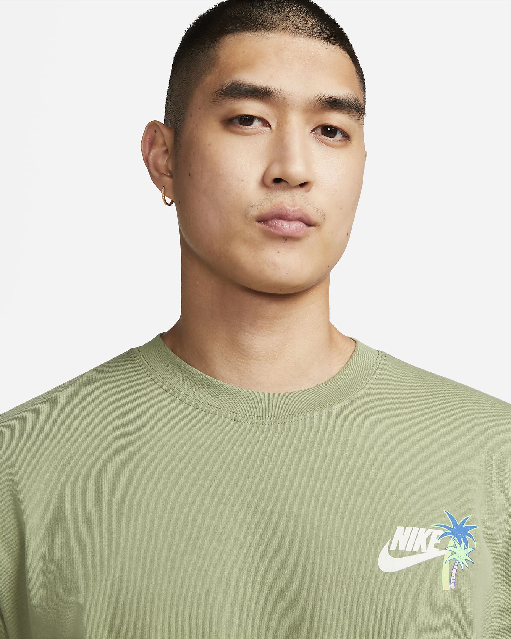 Nike Sportswear Men's T-Shirt - Oil Green