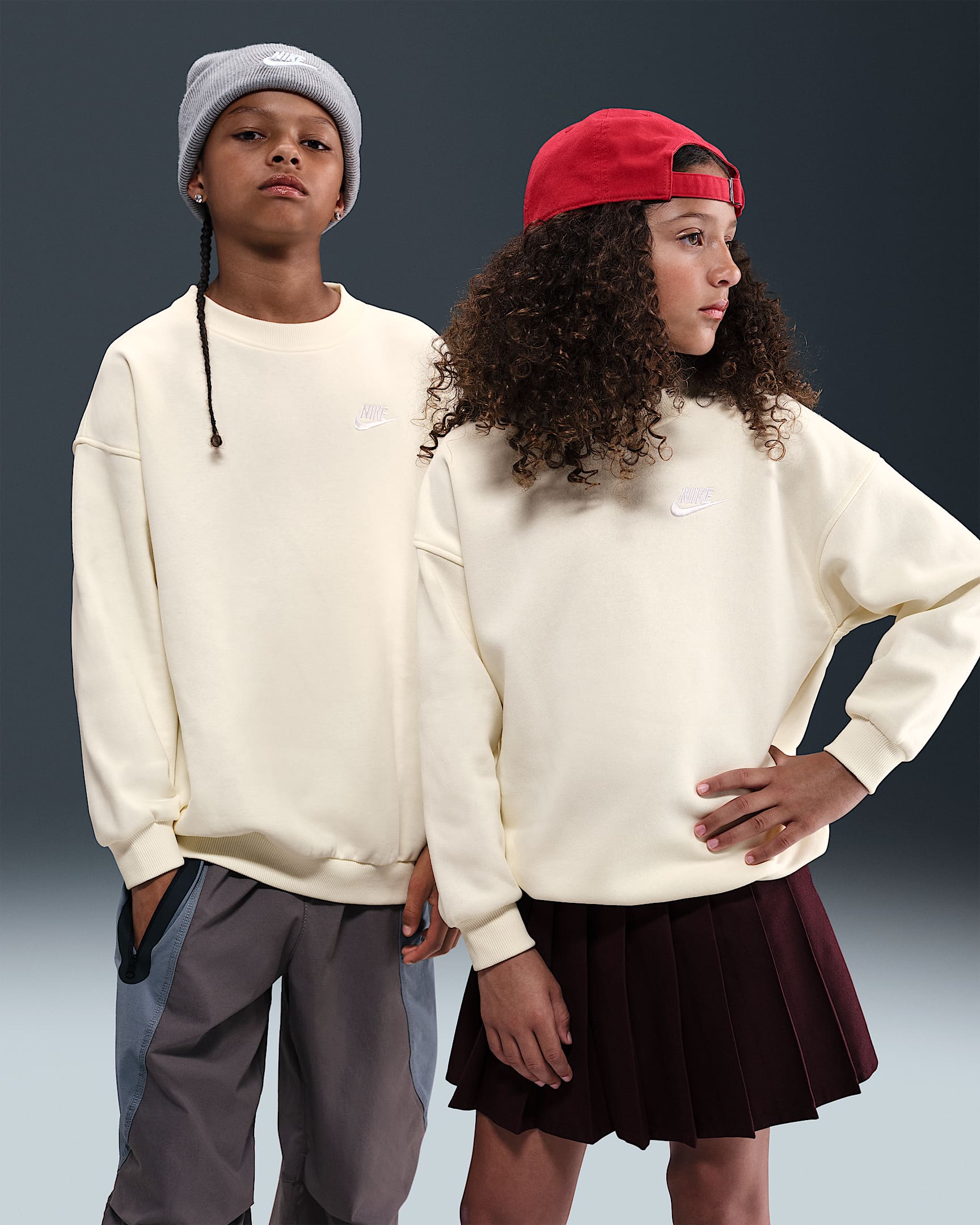 Nike Sportswear Club Fleece Big Kids' Oversized Sweatshirt - Soft Pearl/Soft Pearl/White