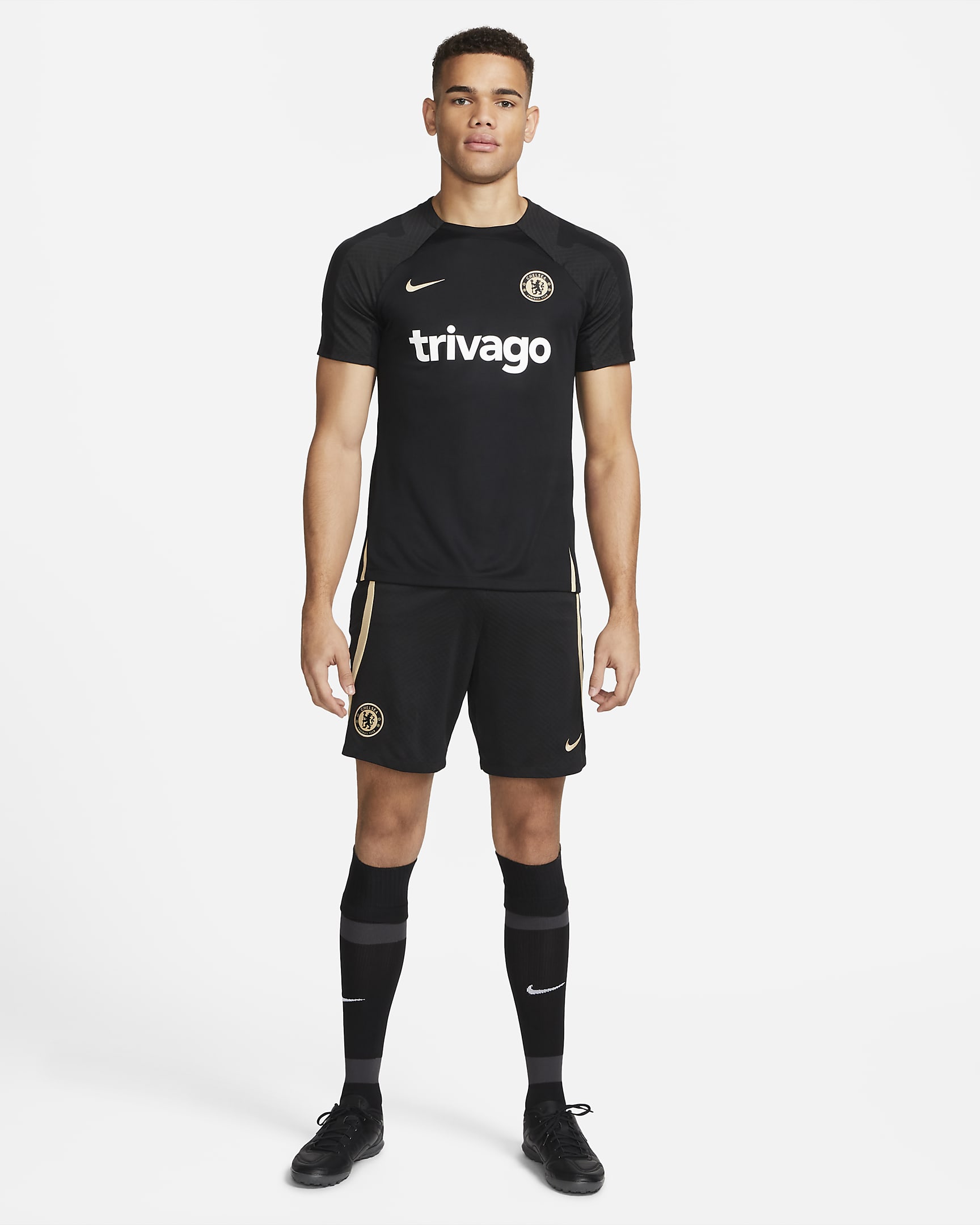 Chelsea FC Strike Men's Nike Dri-FIT Knit Soccer Shorts. Nike.com