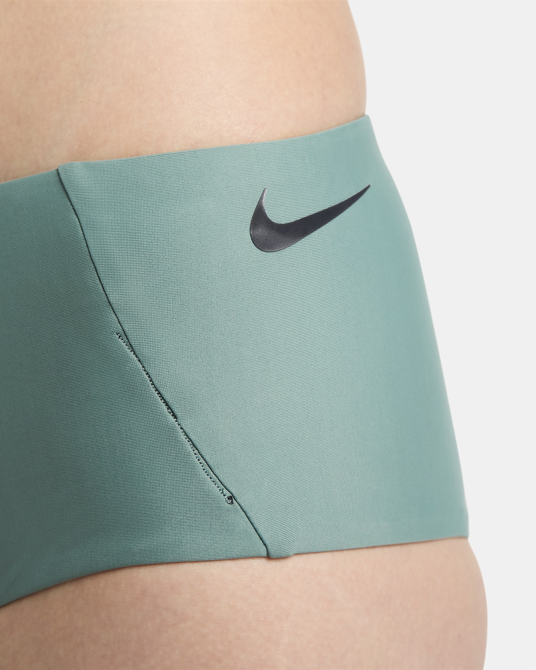 Short Kick sexy Nike Hydralock Fusion para mujer - De costa a costa