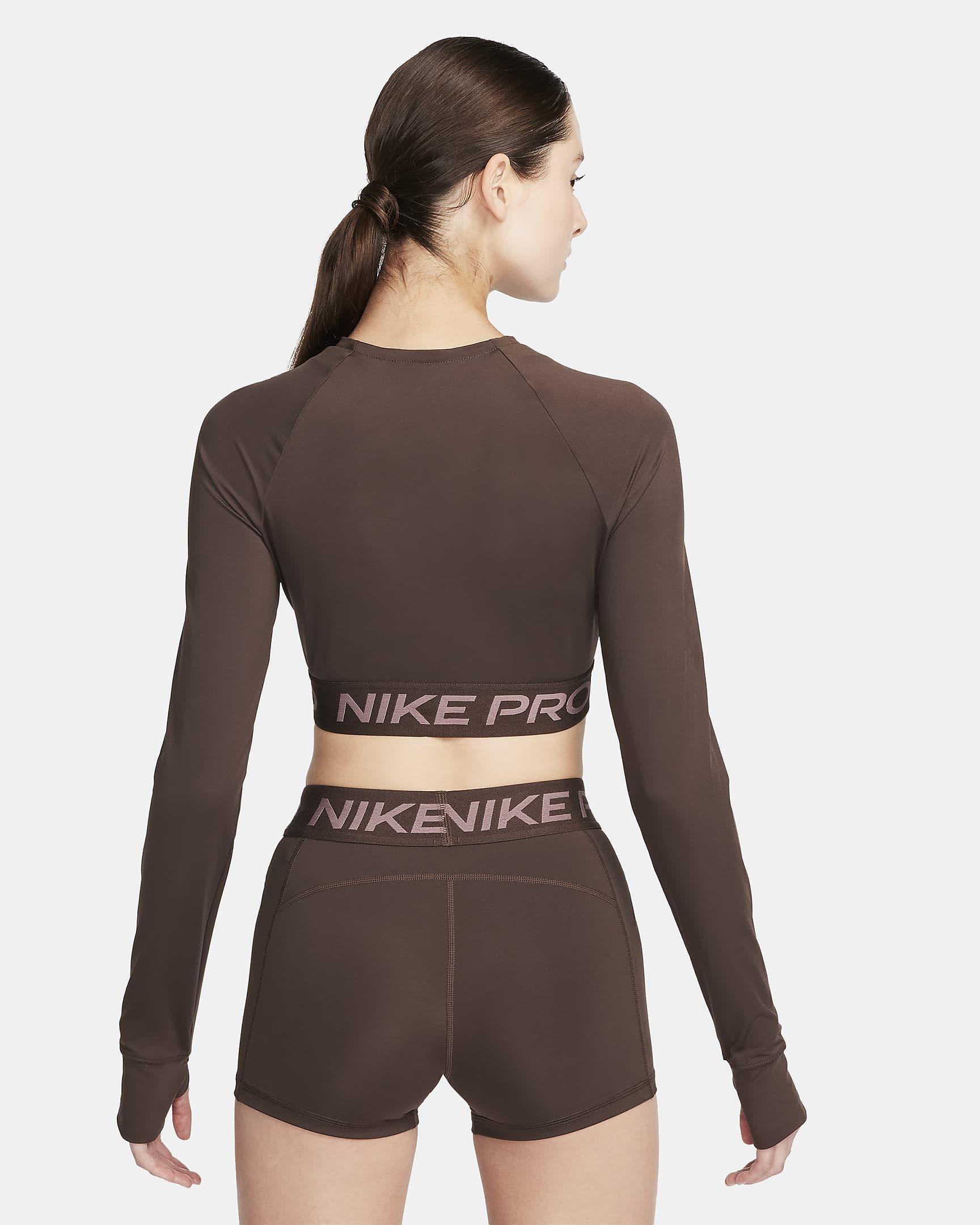 Damska koszulka o skróconym kroju z długim rękawem Dri-FIT Nike Pro - Baroque Brown/Biel