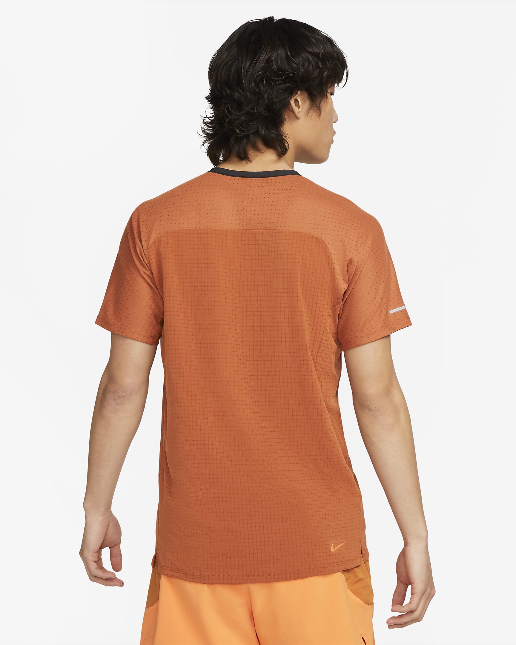 Nike DriFIT Trail Solar Chase Men's ShortSleeve Trail Running Top