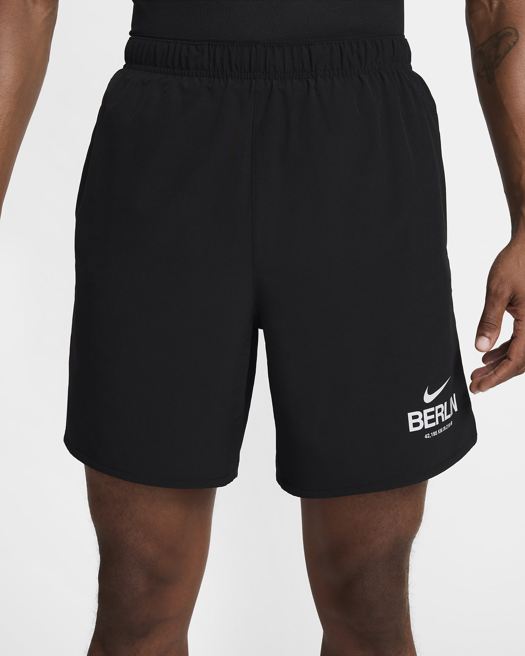 Nike Challenger Herren-Laufshorts mit Futter (ca. 18 cm) - Schwarz