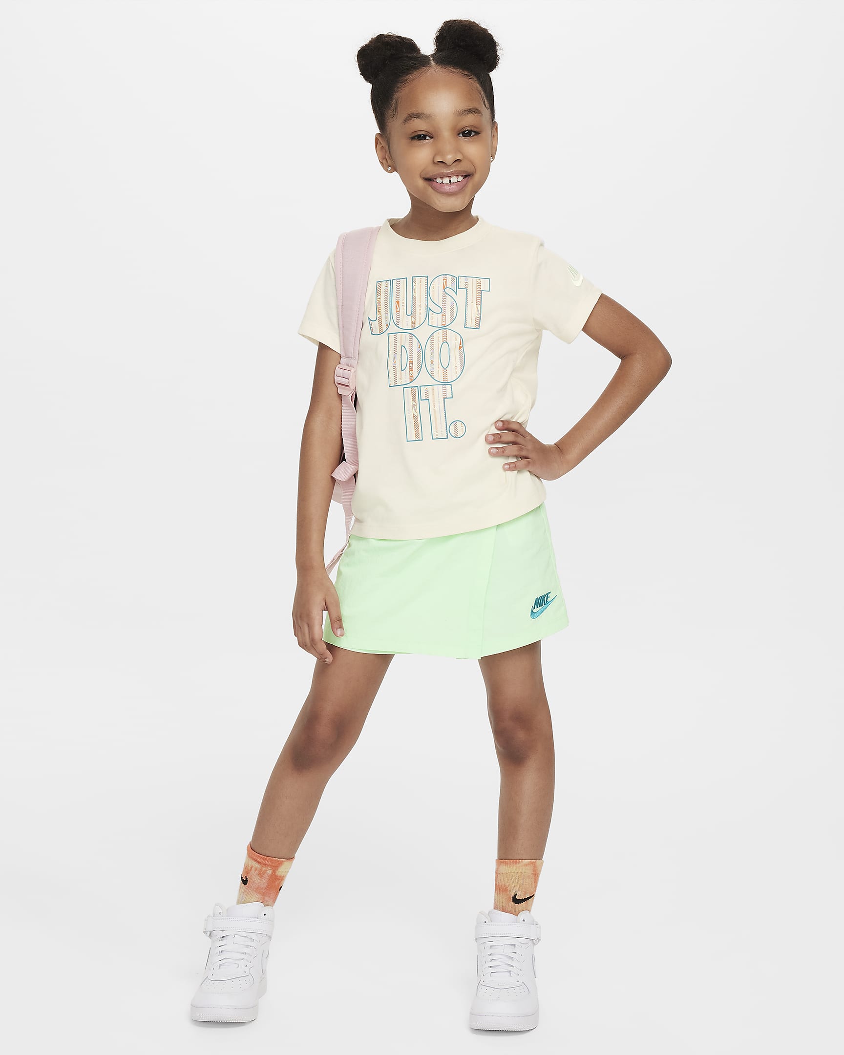 Conjunto de skort para niñas talla pequeña Nike Happy Camper - Verde vapor