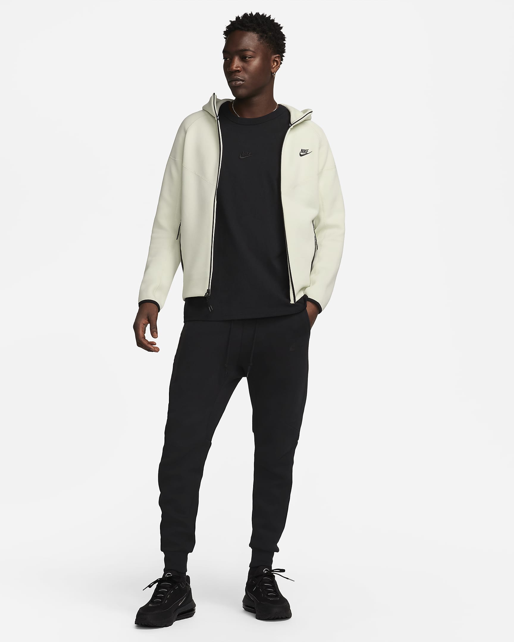 Nike Sportswear Tech Fleece Windrunner Men's Full-Zip Hoodie. Nike UK