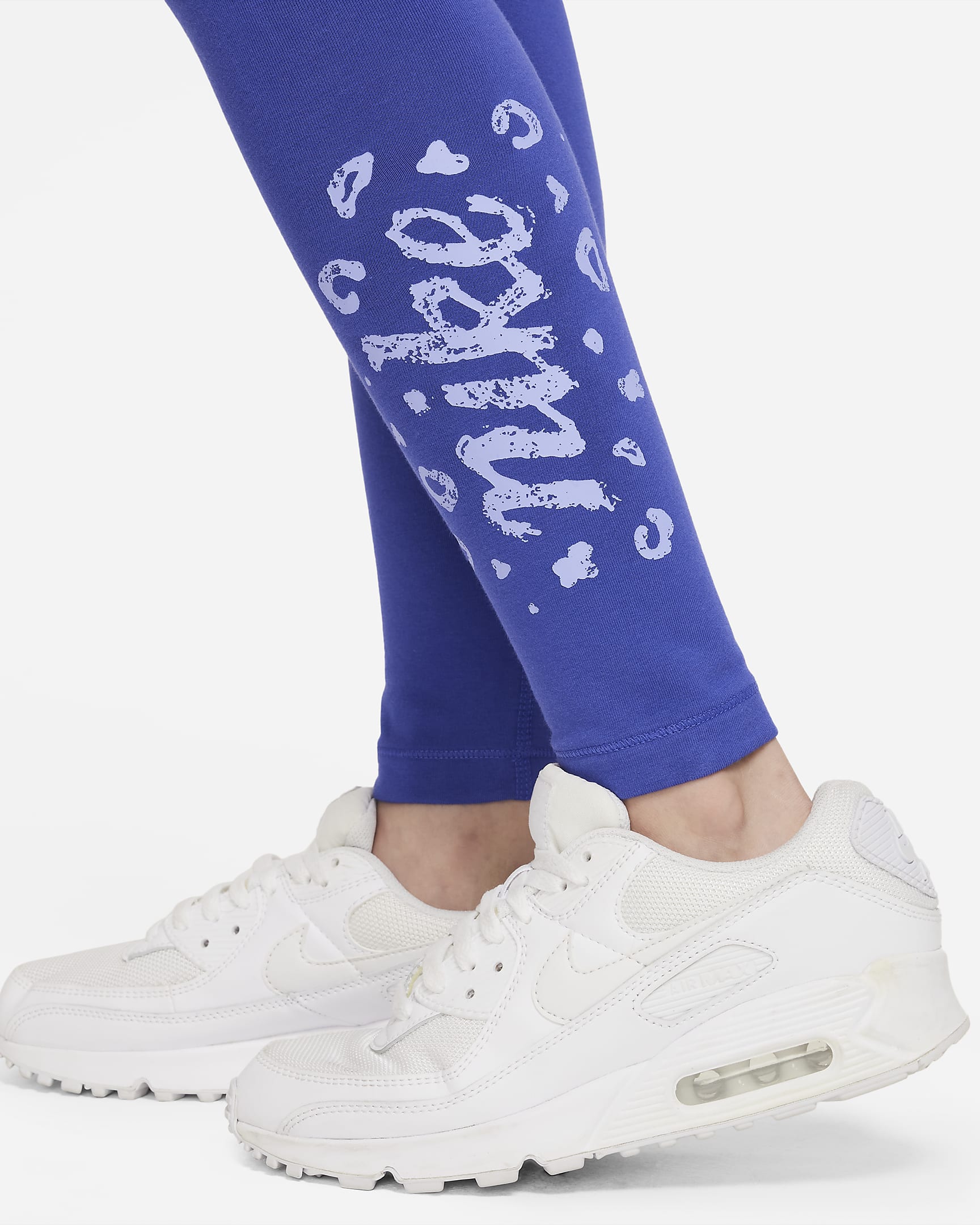 nike air force 1 essential icon clash