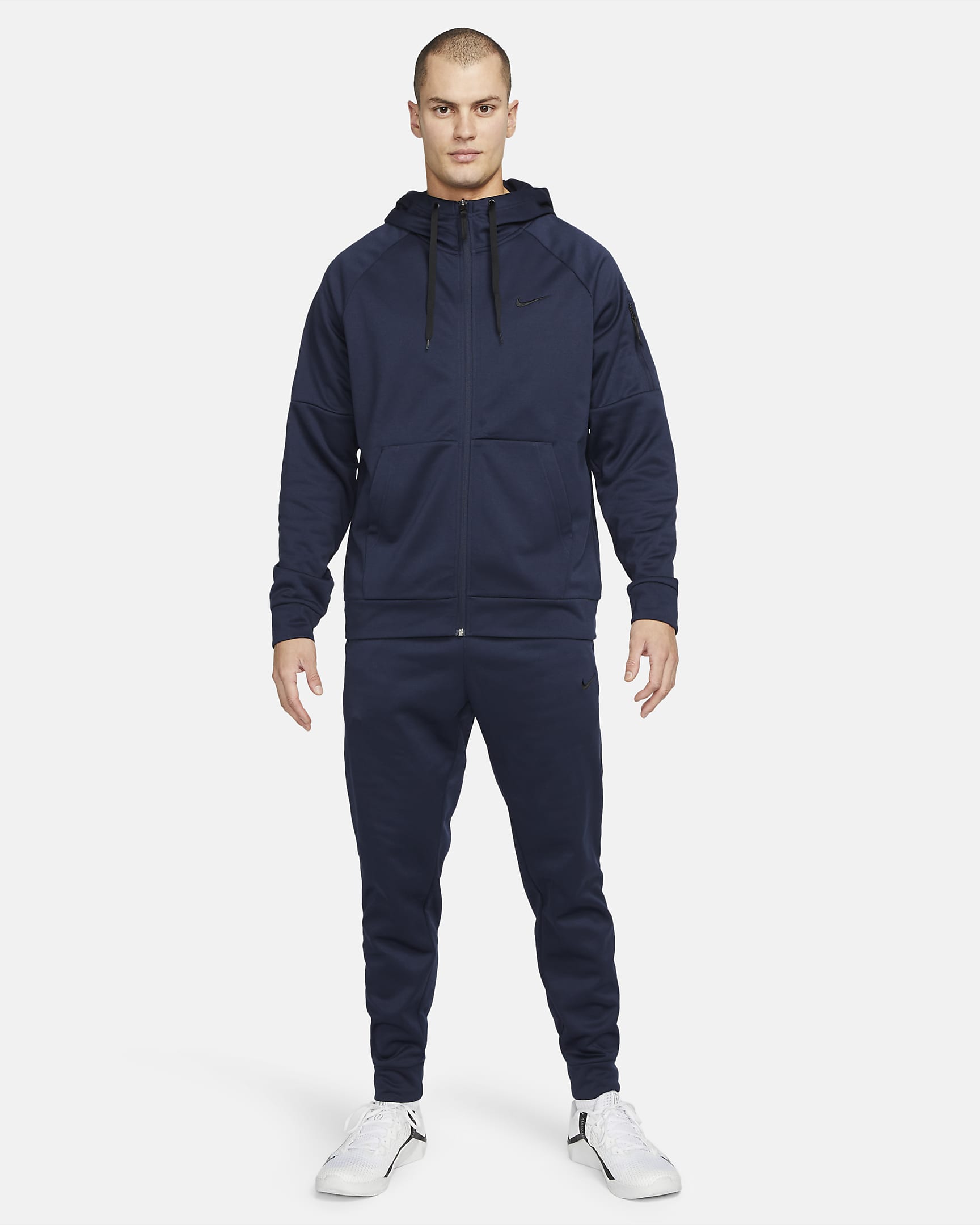 mens nike therma tapered