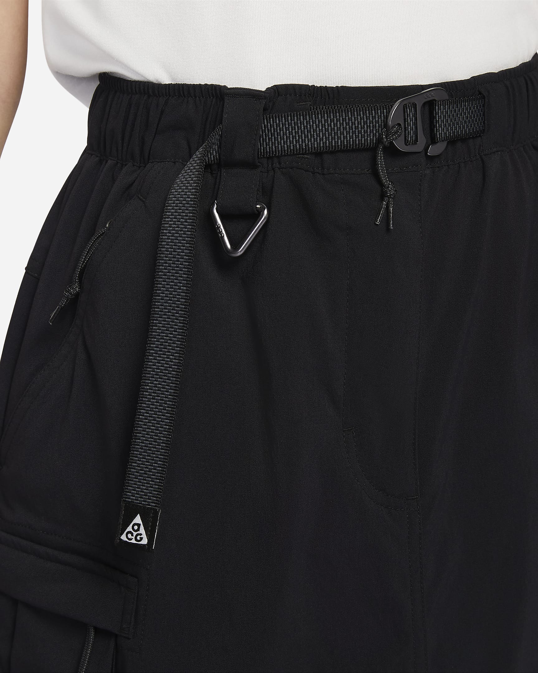 Nike ACG "Smith Summit" Women's Zip-Off Skirt - Black/Summit White