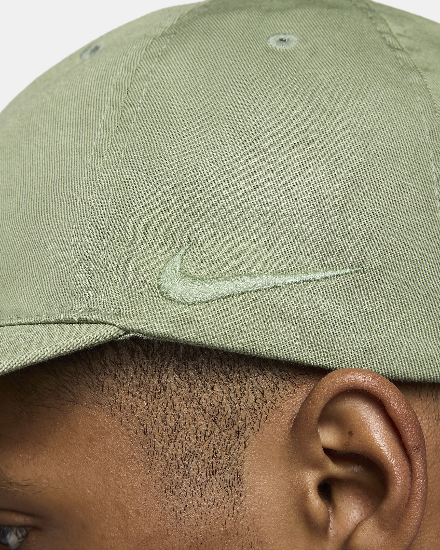 Nike Club Unstructured Flat-Bill Cap - Oil Green/Oil Green