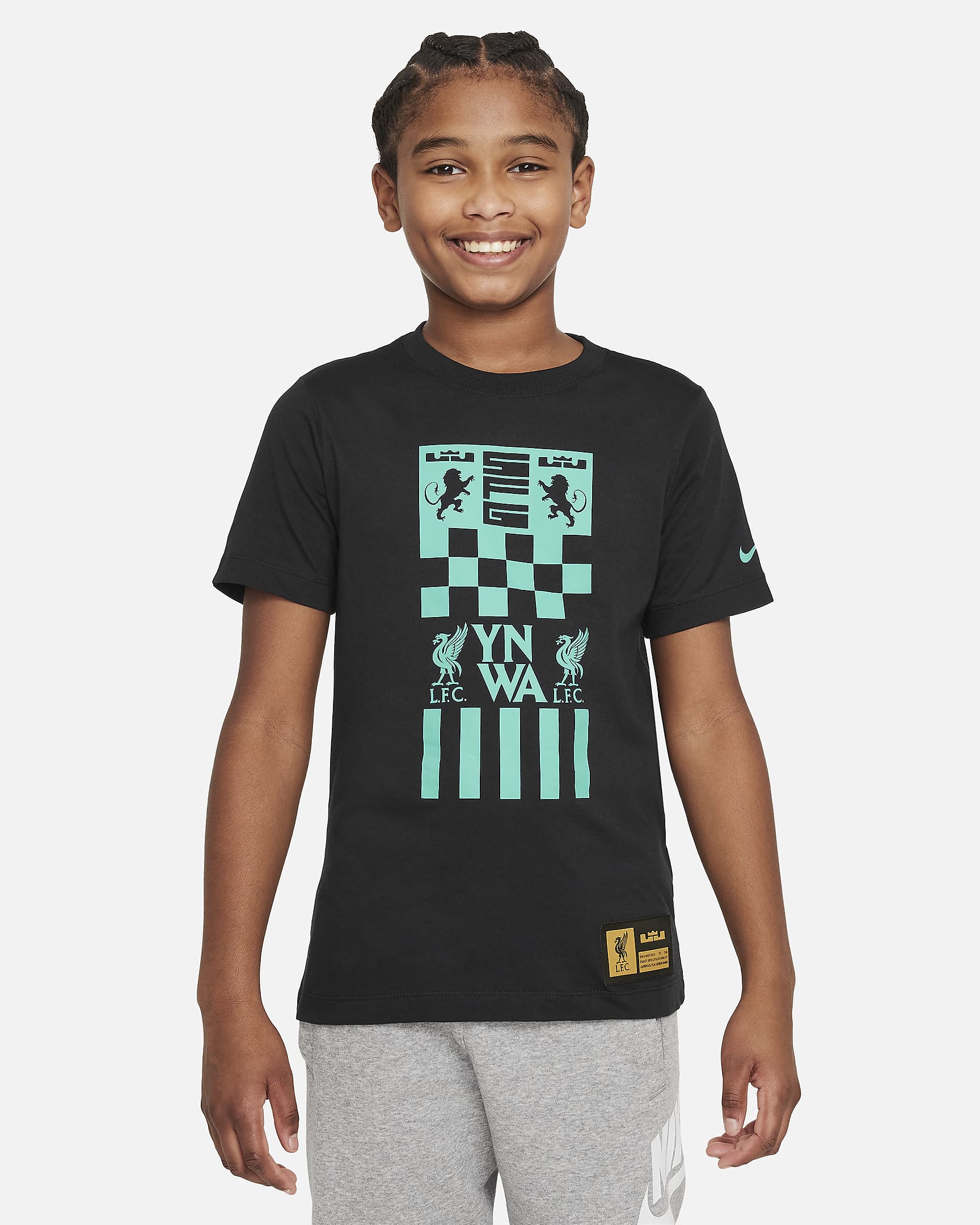 LeBron x Liverpool F.C. Older Kids' Nike Football T-Shirt. Nike DK