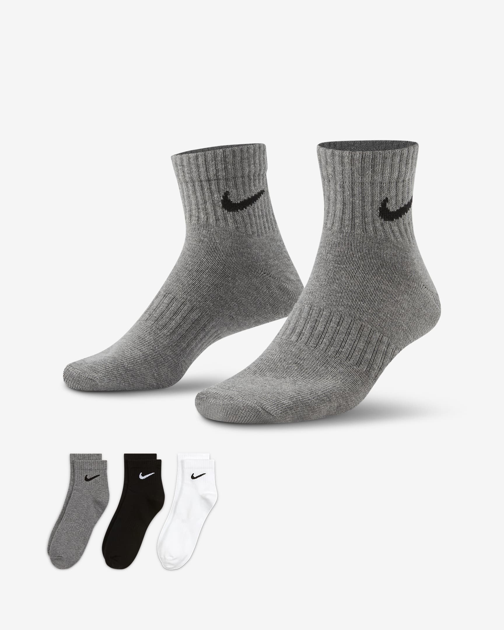 Nike Everyday Lightweight Training Ankle Socks (3 Pairs). Nike AU