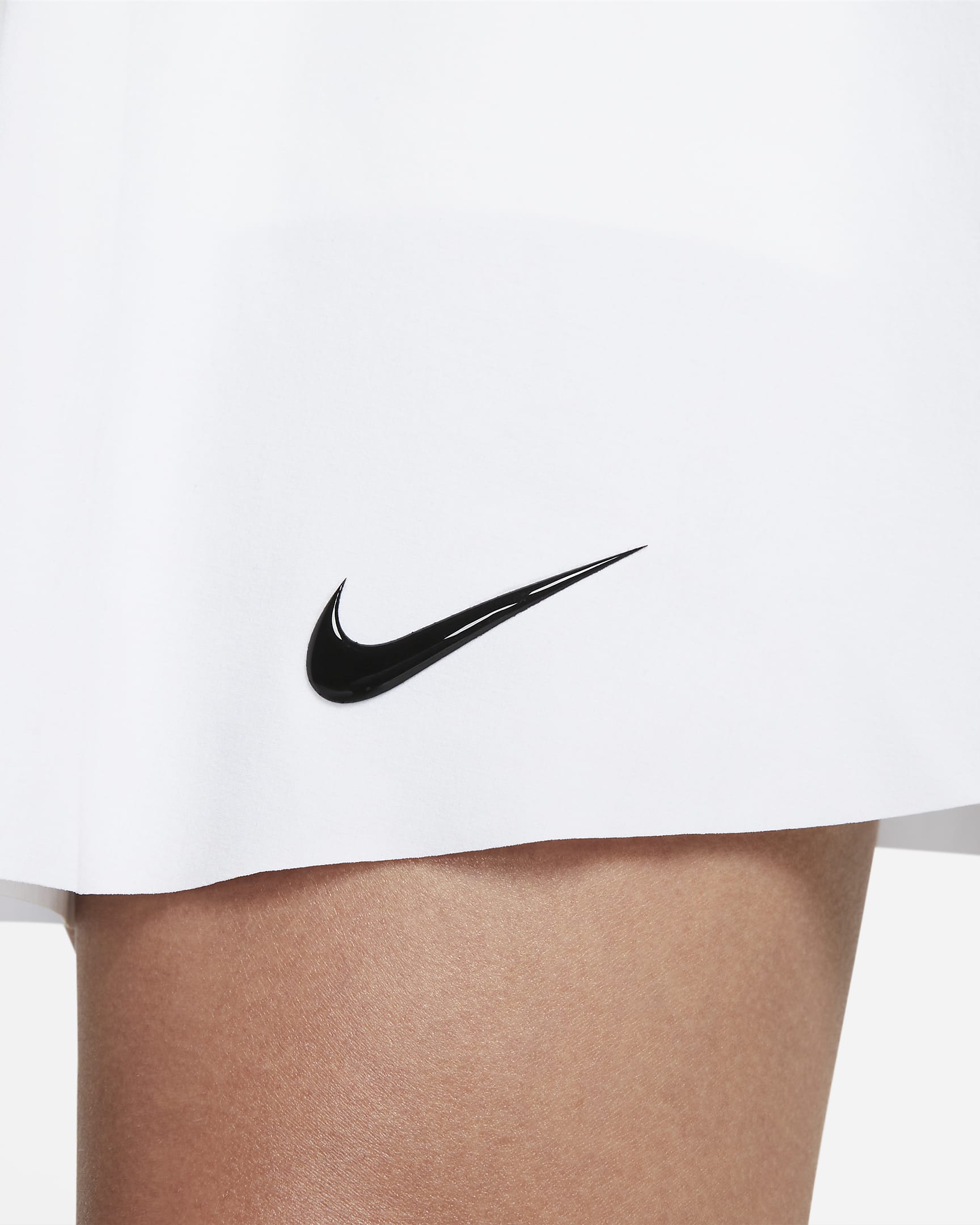 Nike Dri-FIT Advantage Golfrock in langer Passform für Damen - Weiß/Schwarz