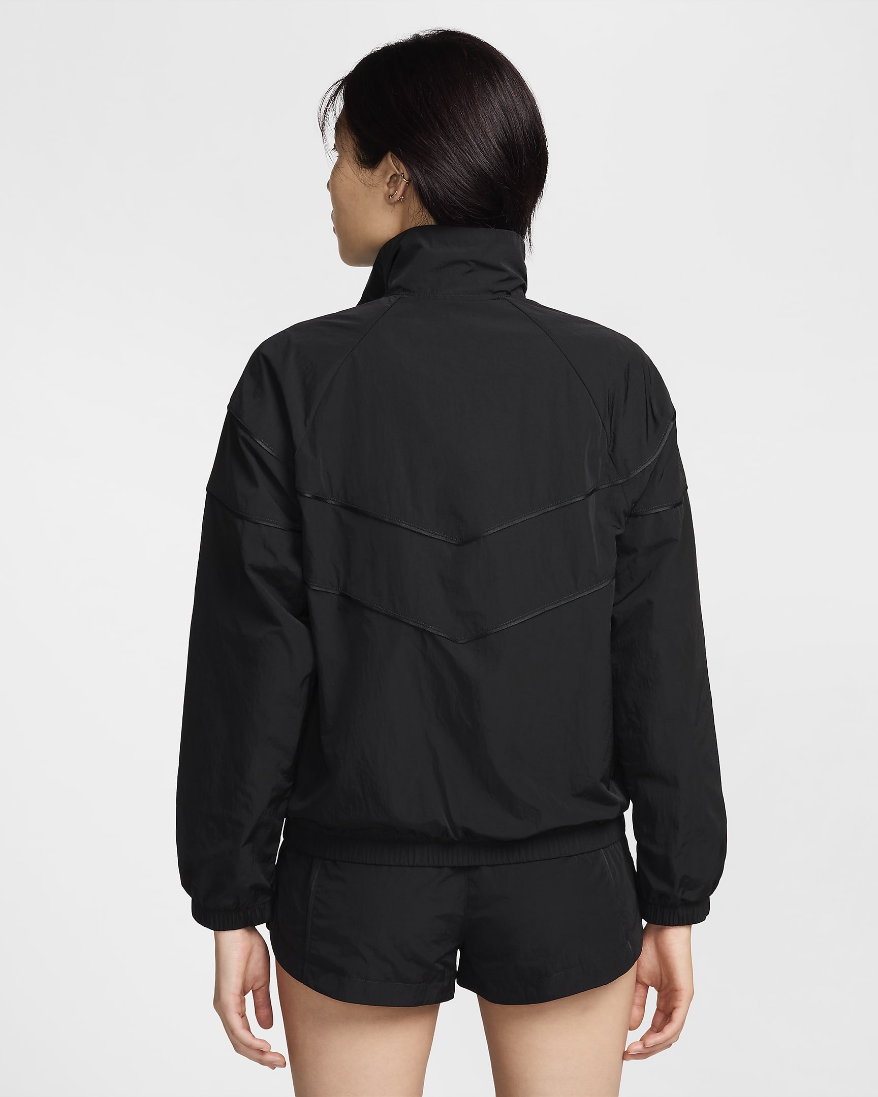 Nike Windrunner 女款寬鬆 UV 梭織全長式拉鍊外套 - 黑色/白色