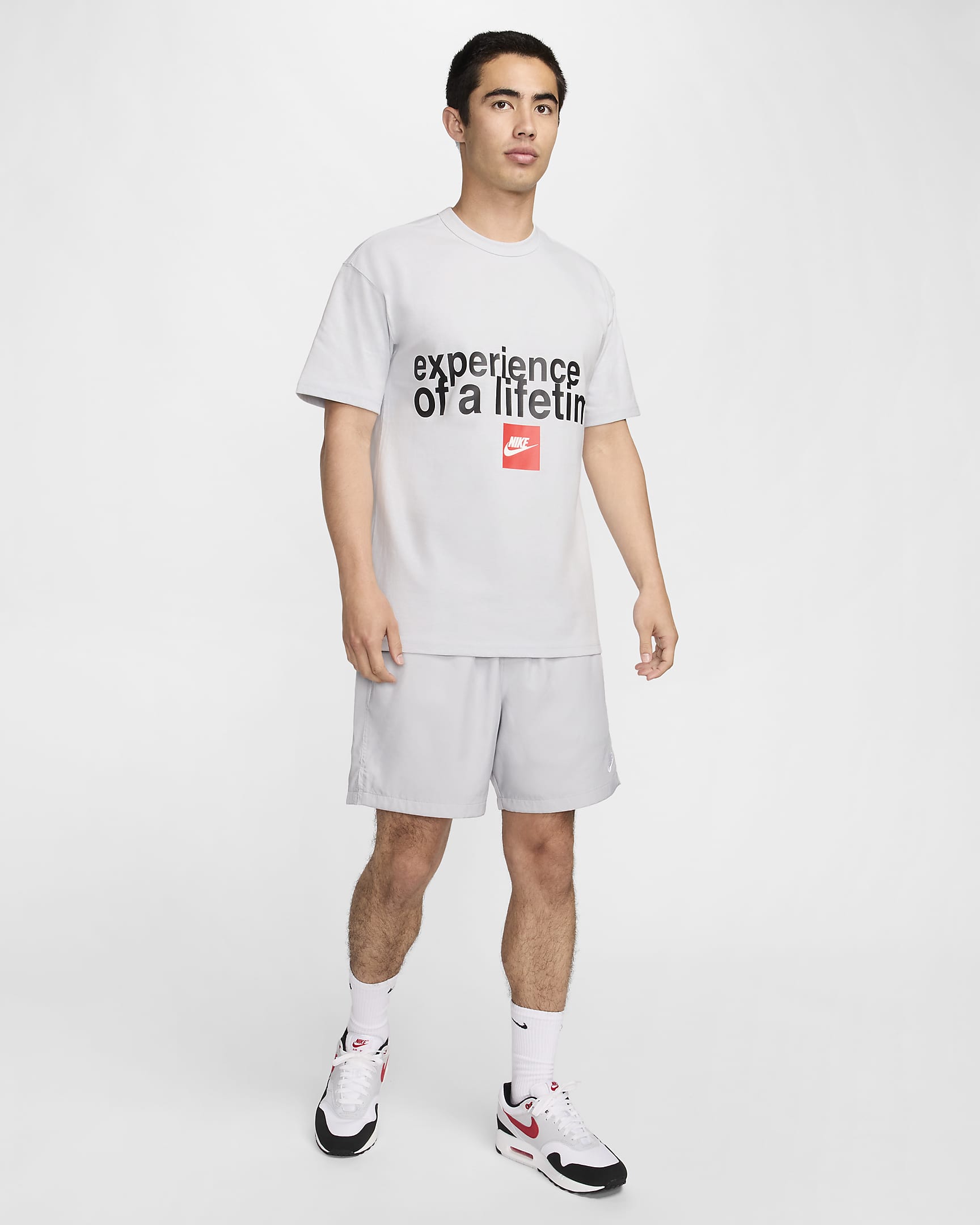 Nike Sportswear Men's T-Shirt - Pure Platinum