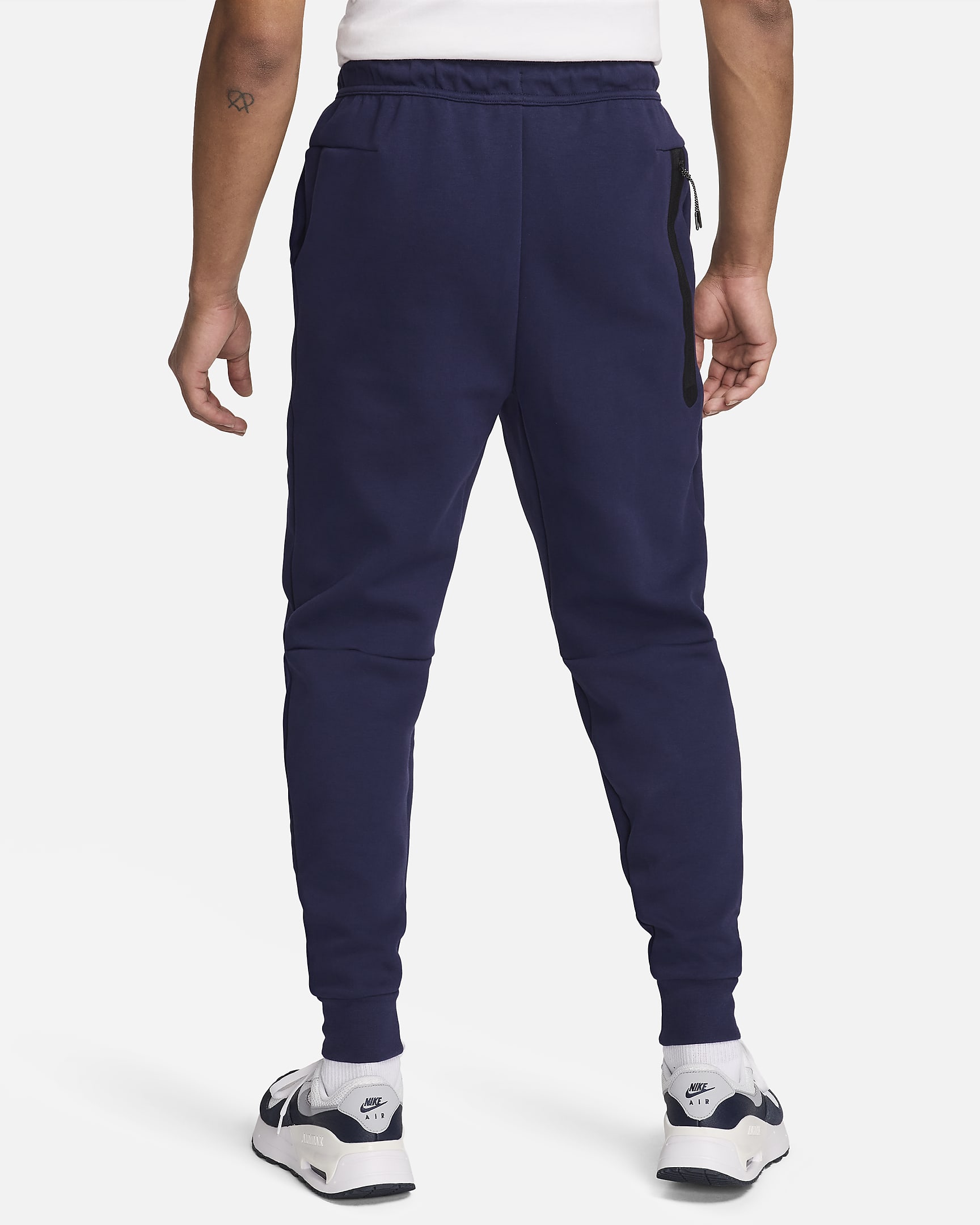 England Tech Fleece Nike Fußball-Jogger für Herren - Purple Ink/Weiß